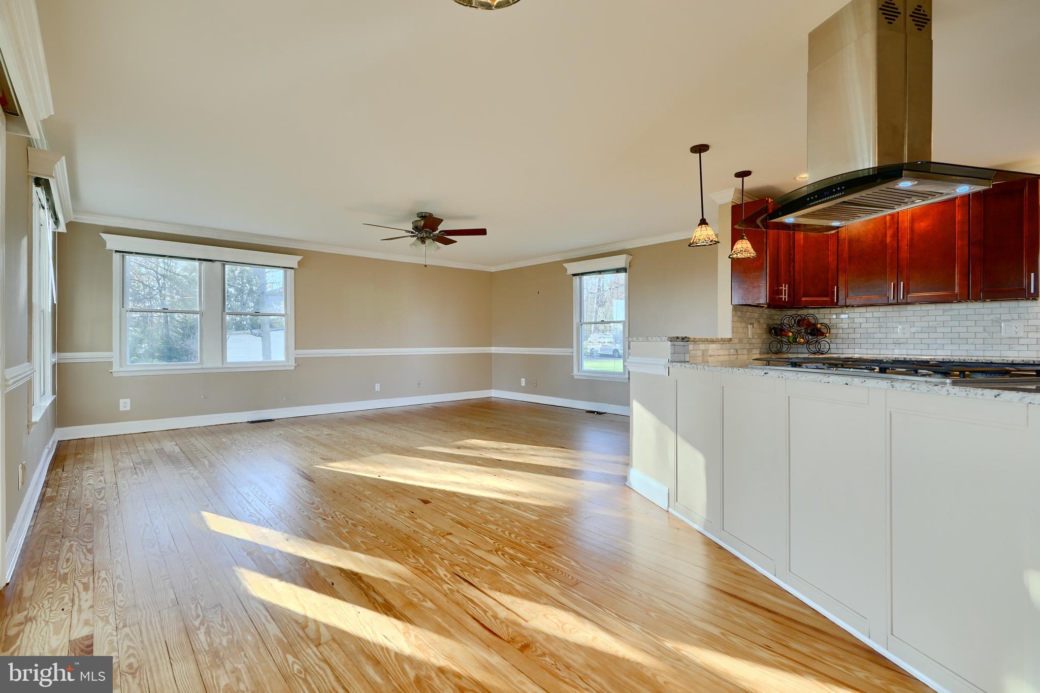 BOWLEYS QUARTERS - Residential