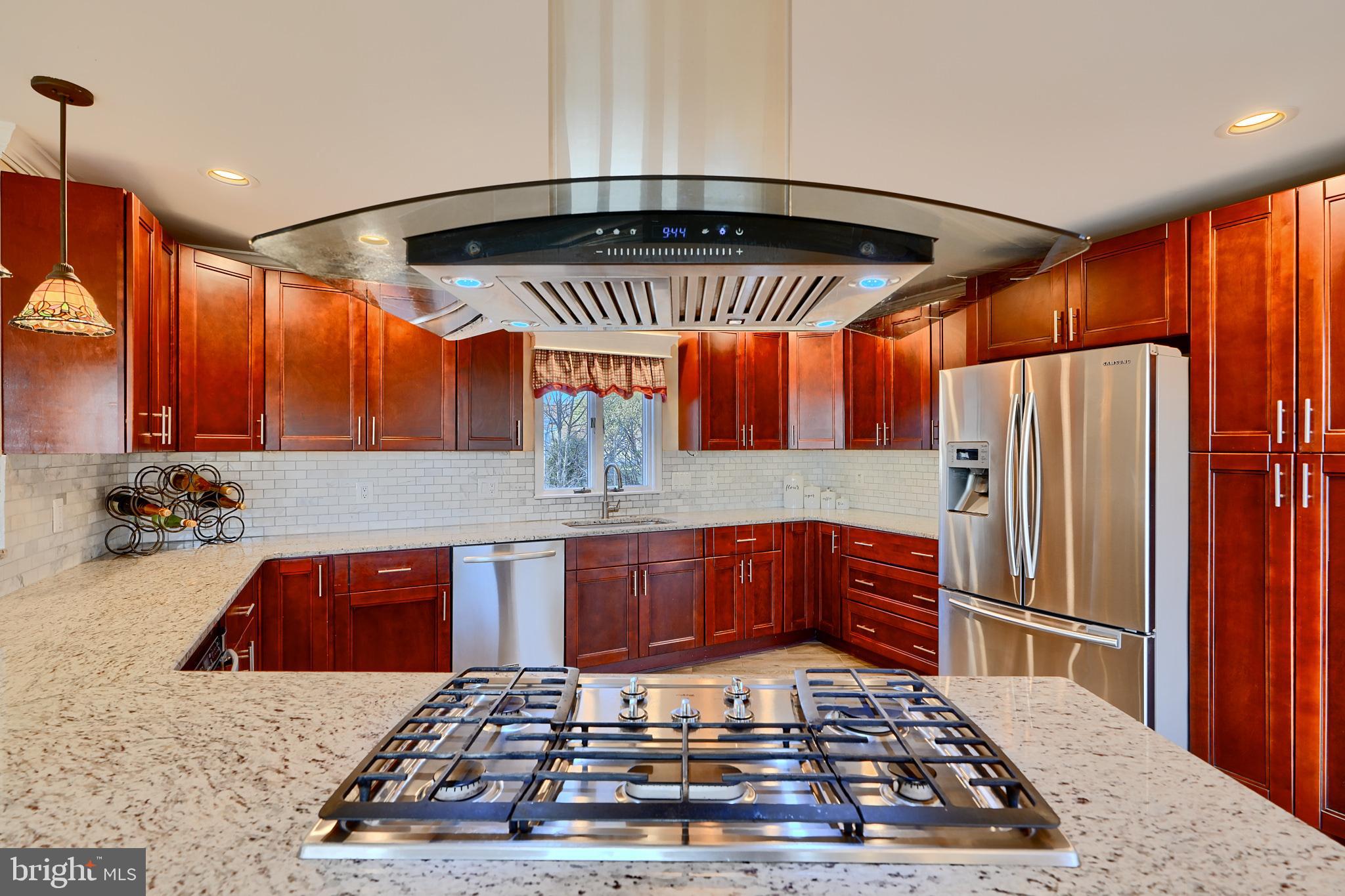 BOWLEYS QUARTERS - Residential