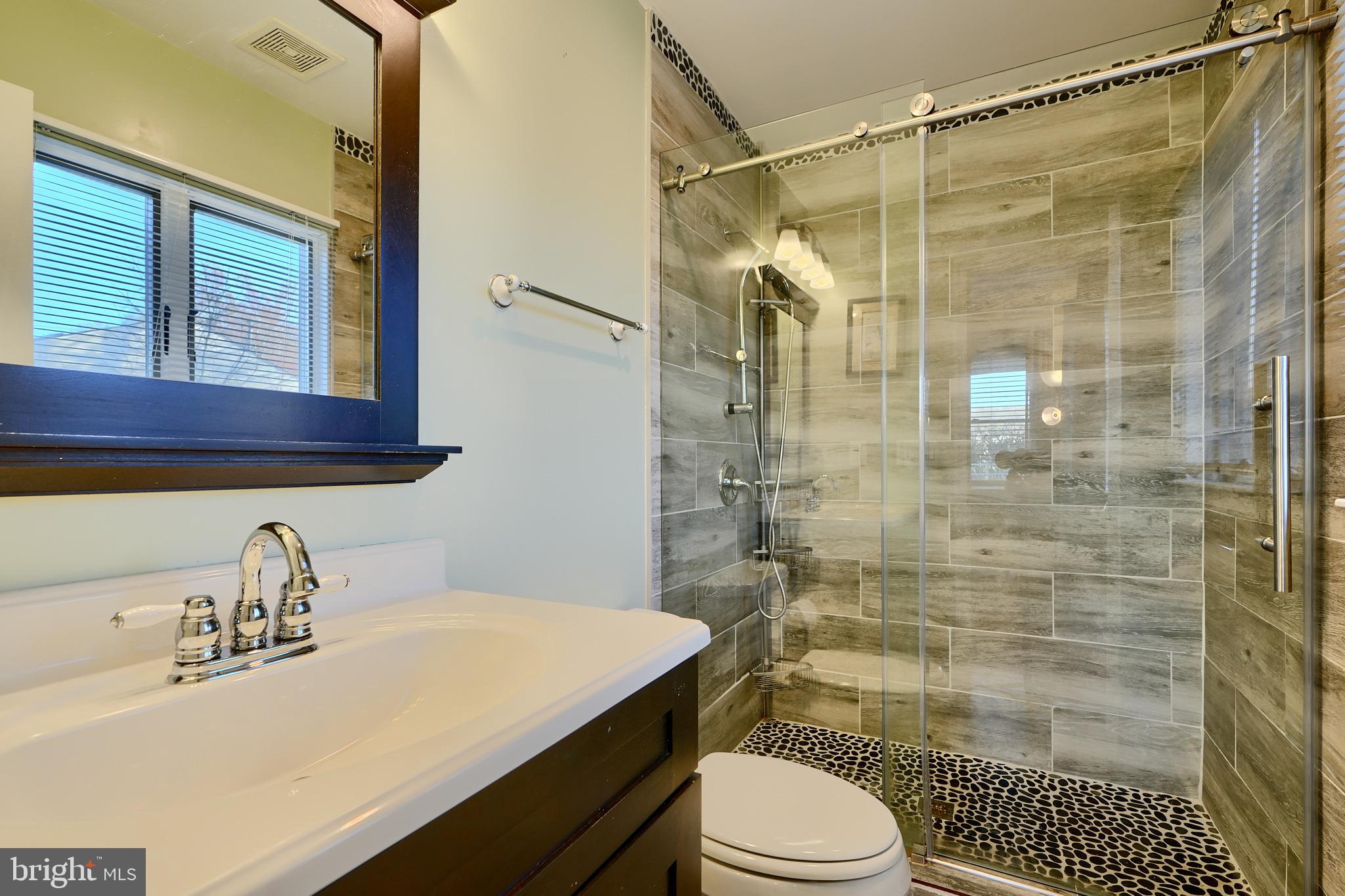 BOWLEYS QUARTERS - Residential