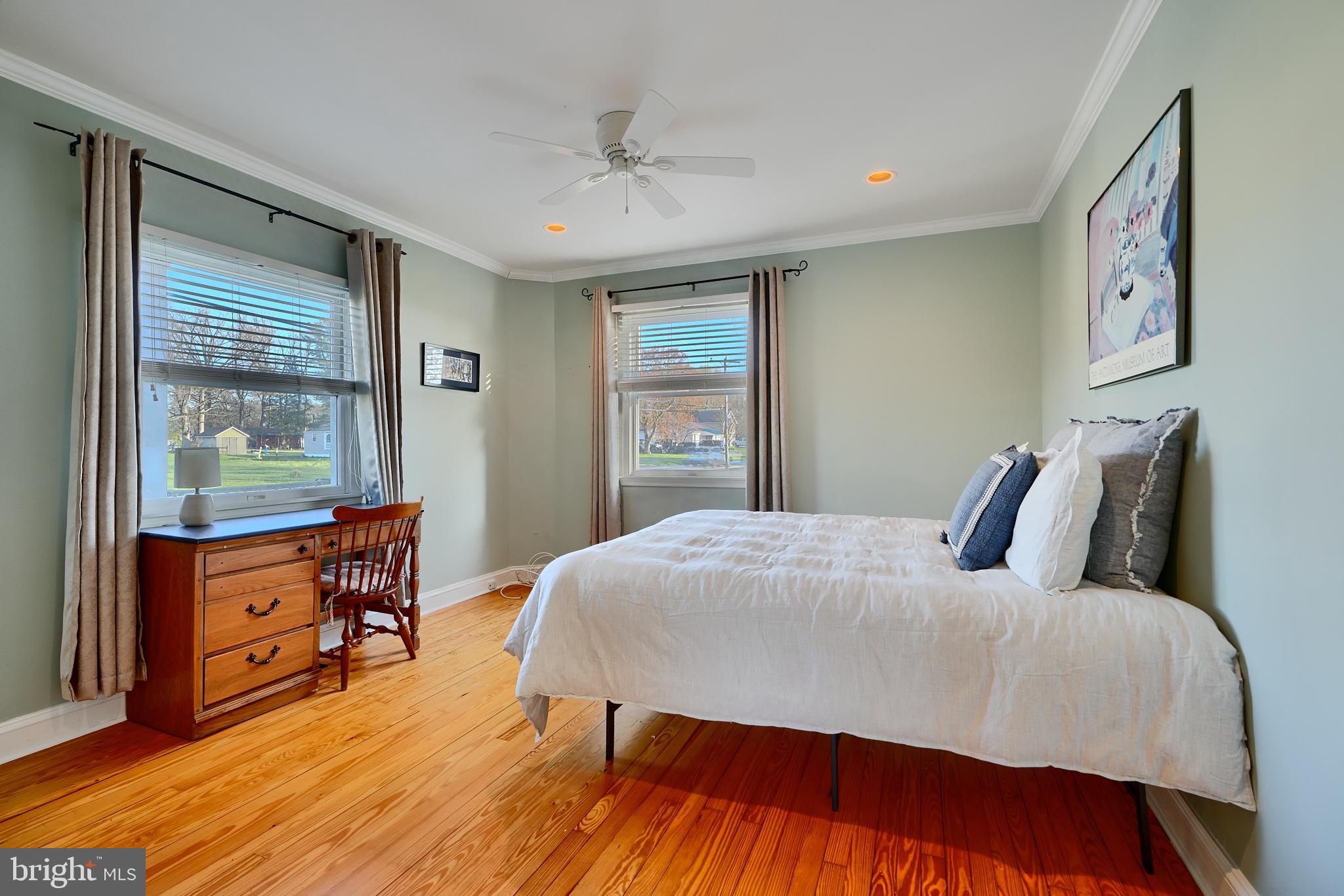 BOWLEYS QUARTERS - Residential