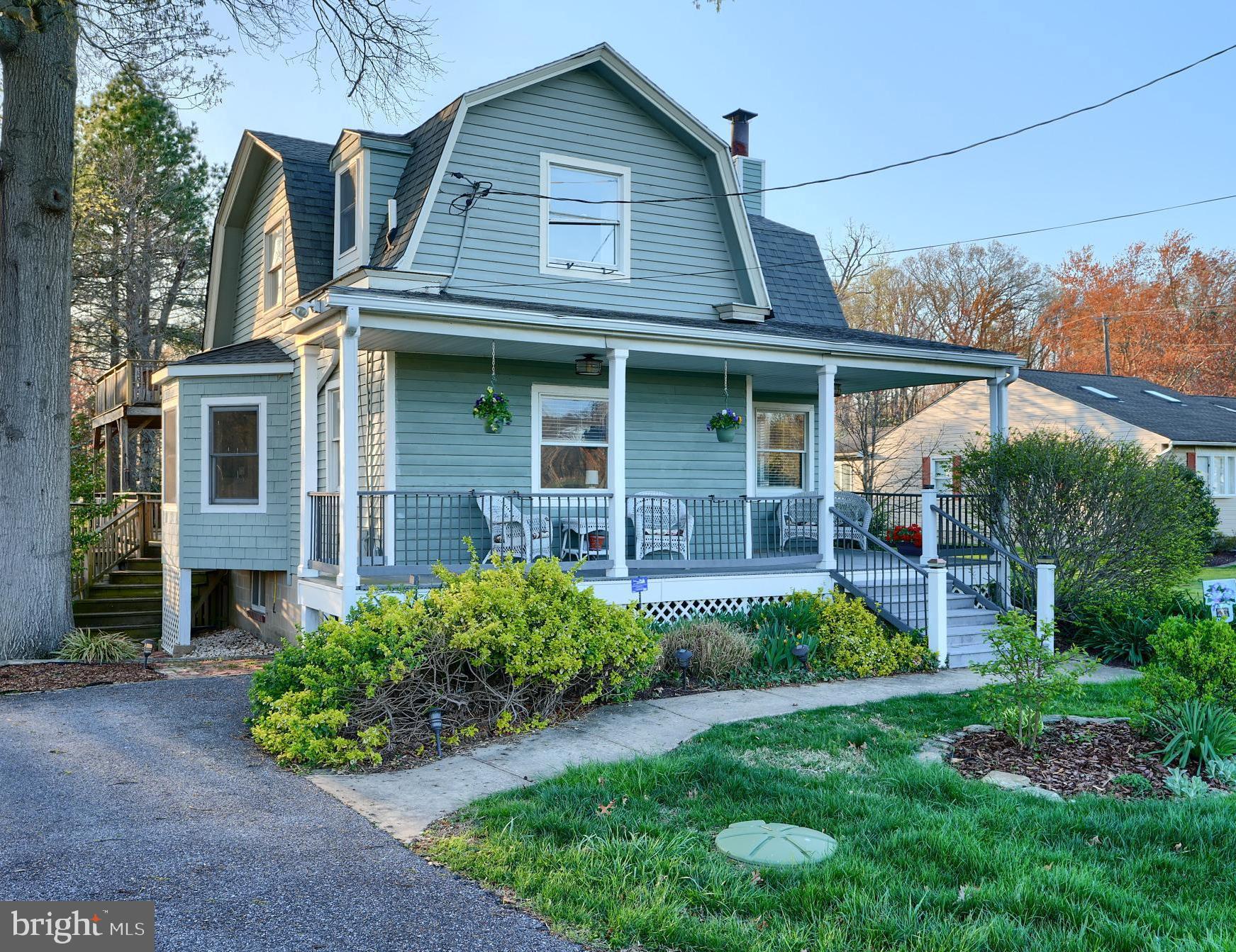 BOWLEYS QUARTERS - Residential