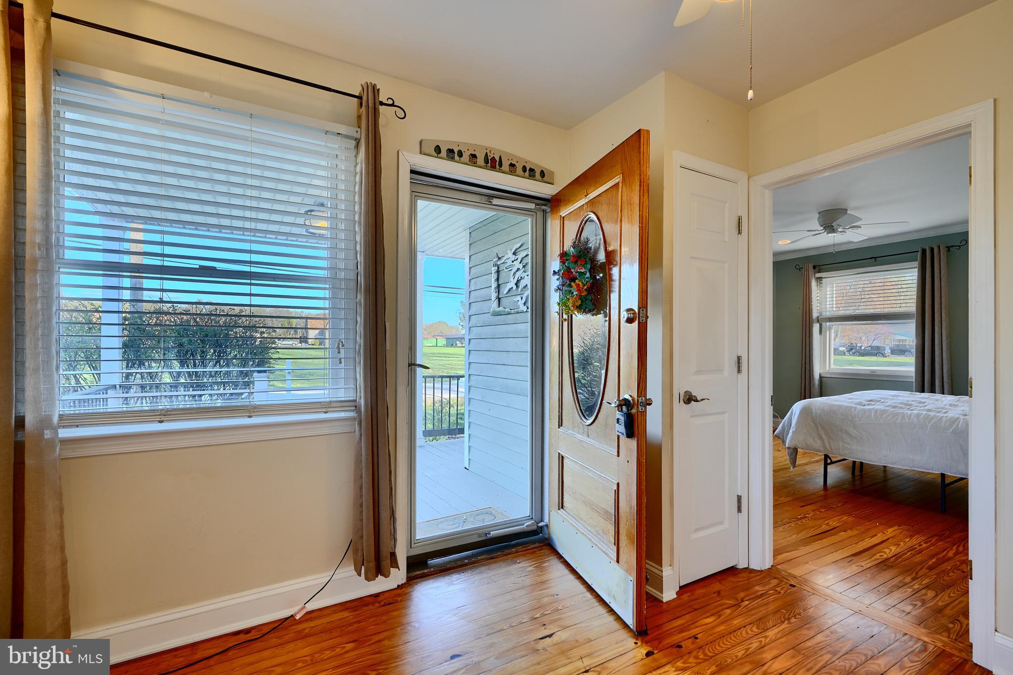 BOWLEYS QUARTERS - Residential