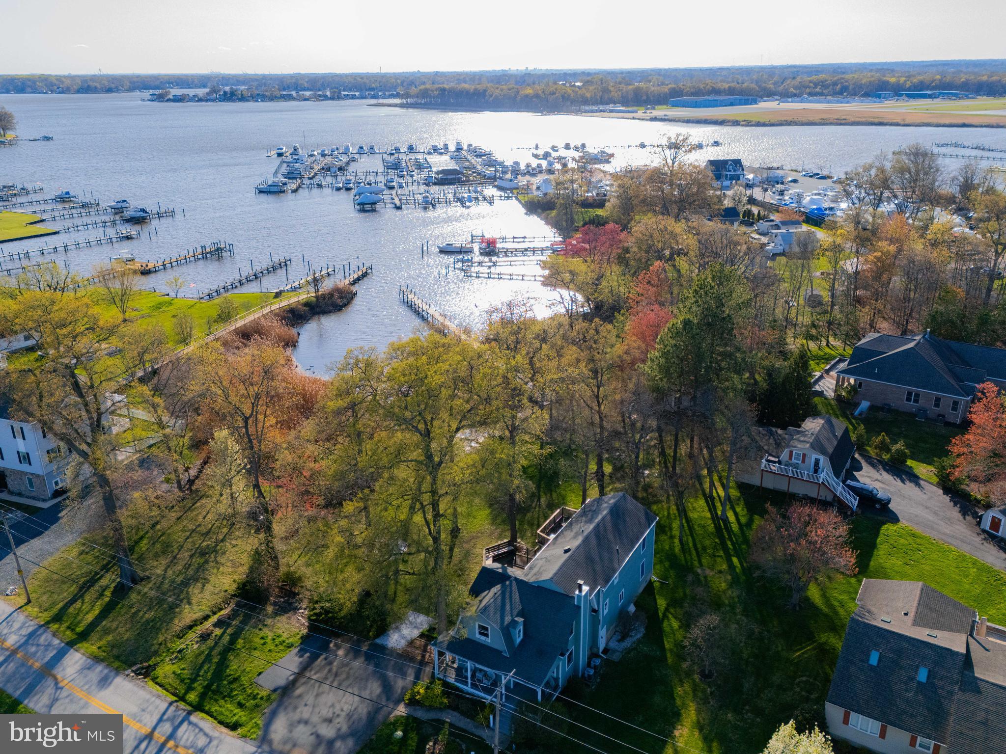 BOWLEYS QUARTERS - Residential