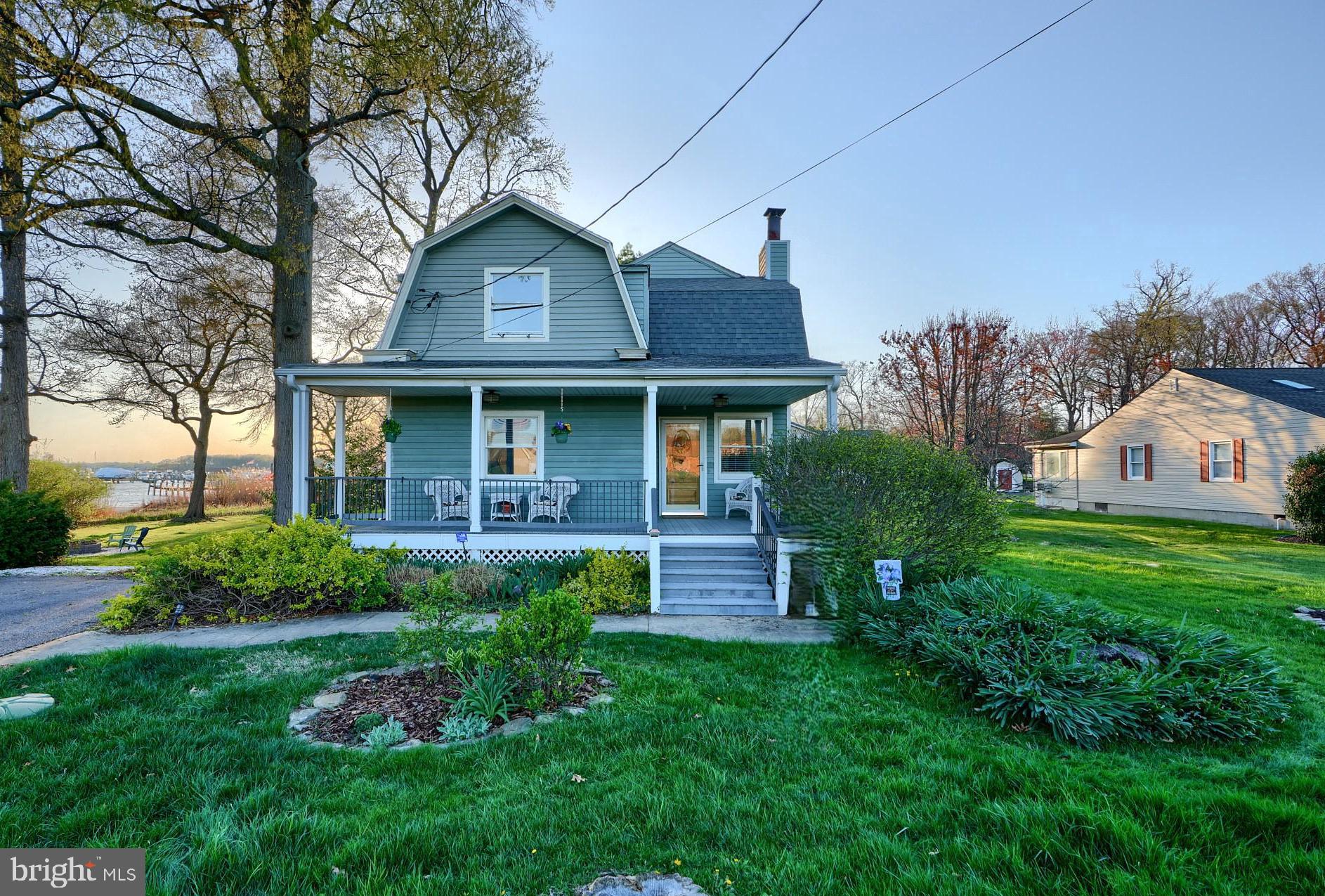 BOWLEYS QUARTERS - Residential