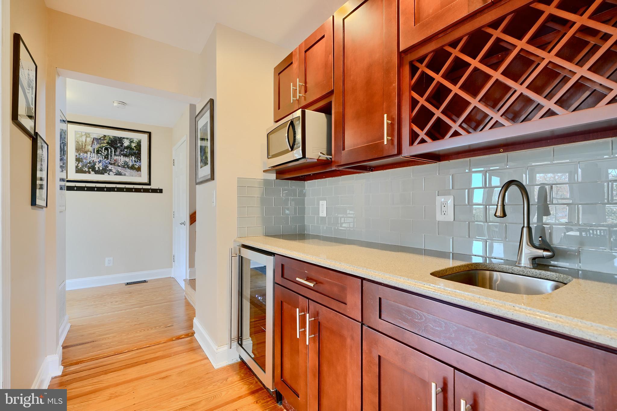BOWLEYS QUARTERS - Residential