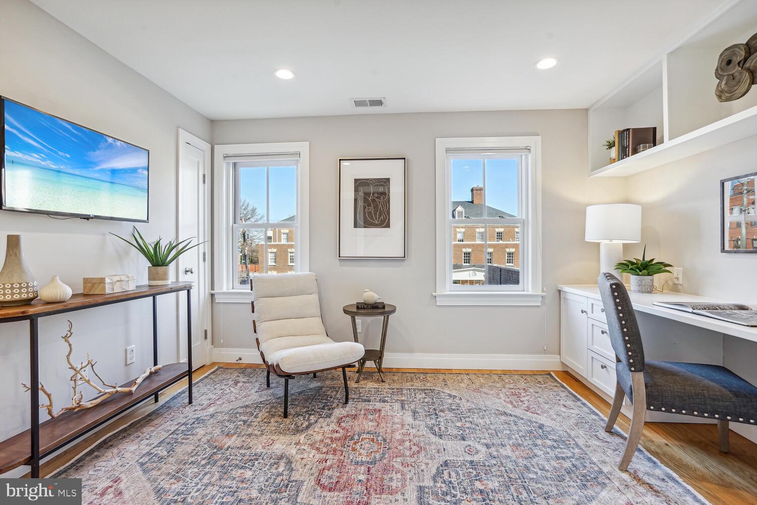 OLD TOWN - Residential