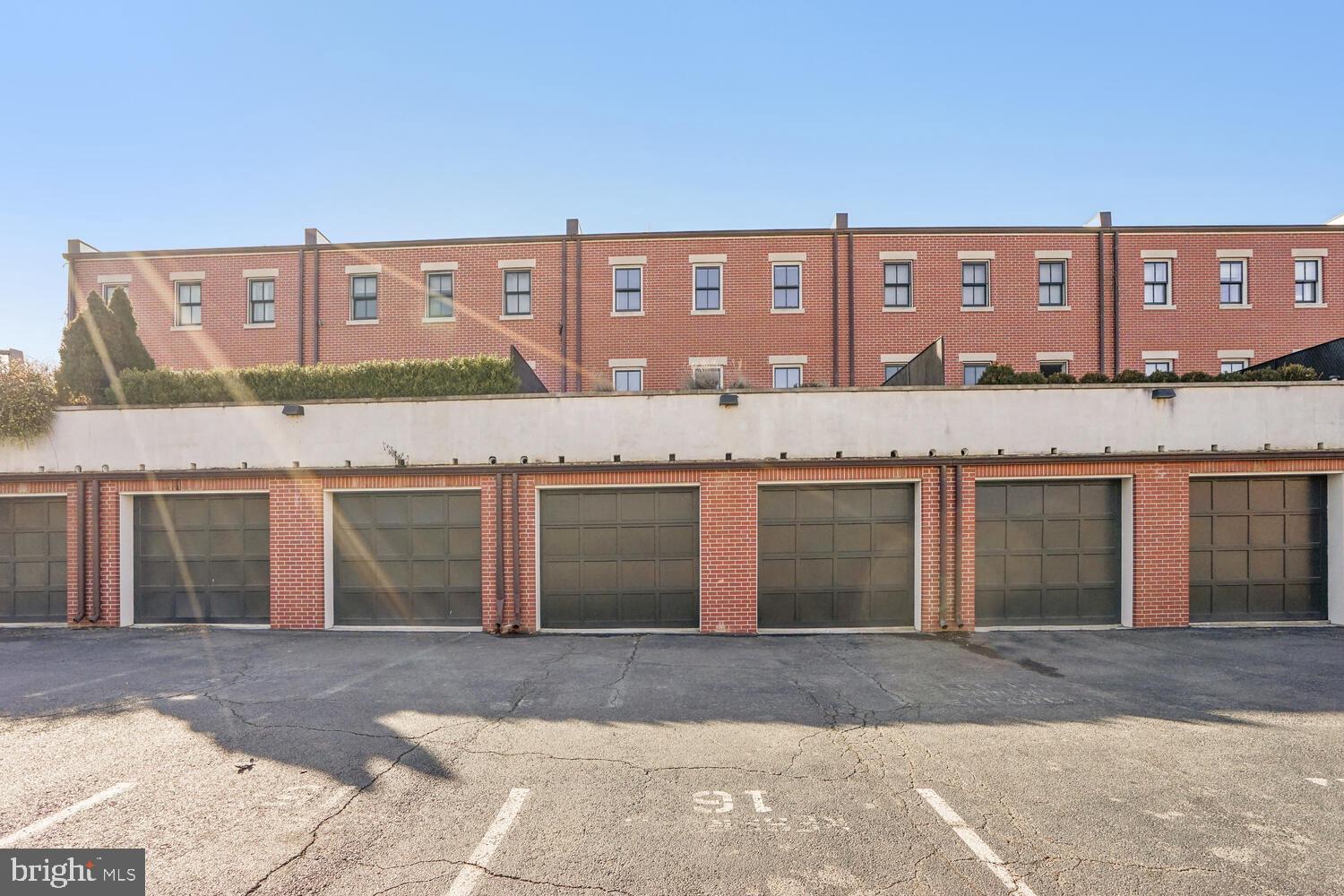 OLD TOWN - Residential