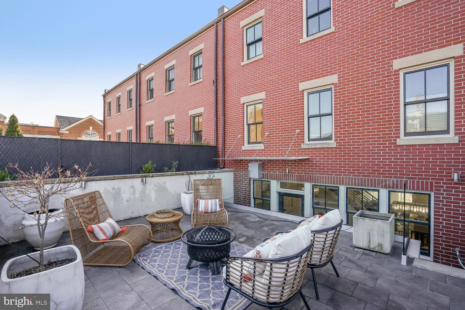 OLD TOWN - Residential