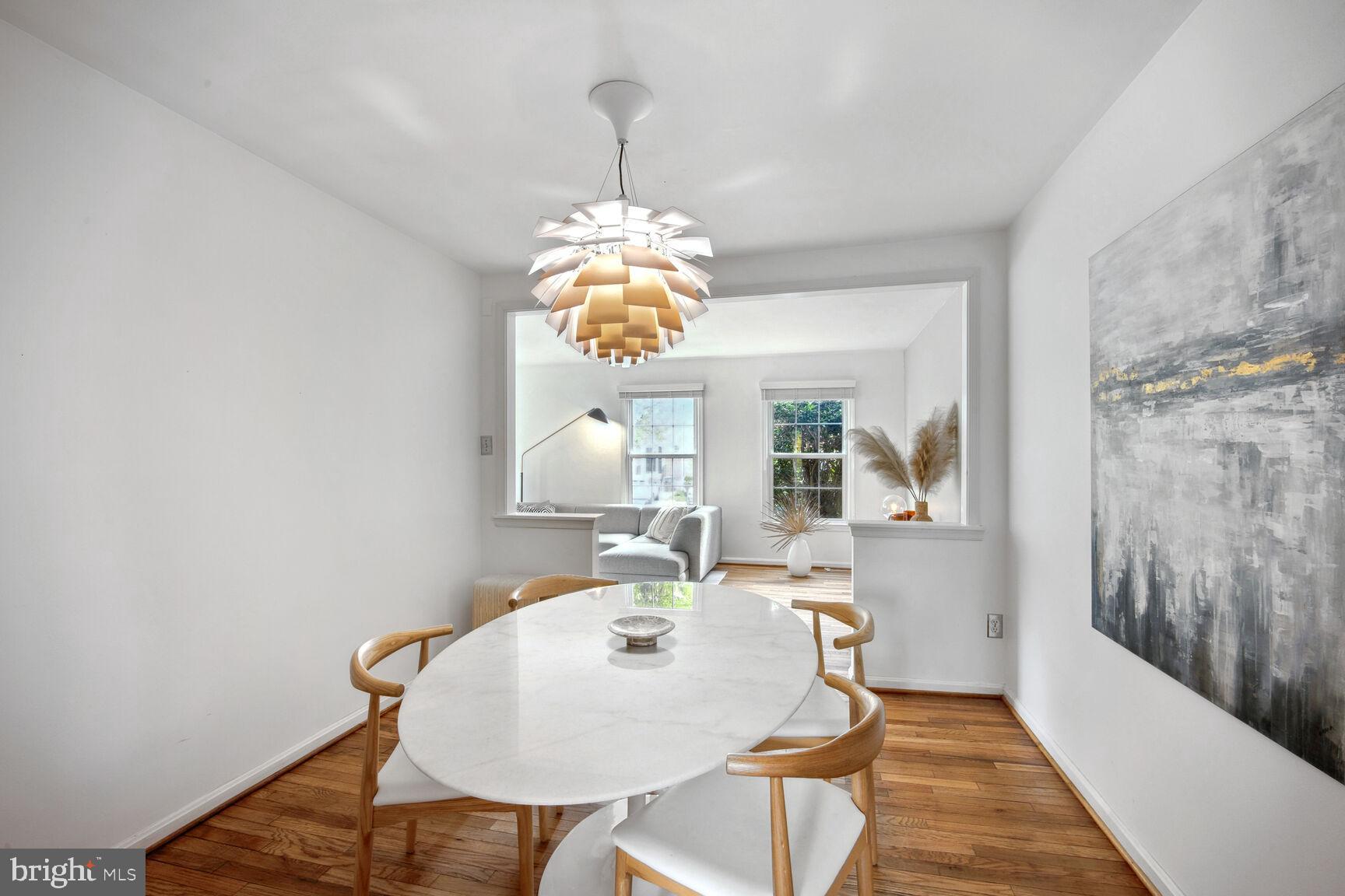 LAKE DEVEREUX - Residential Lease
