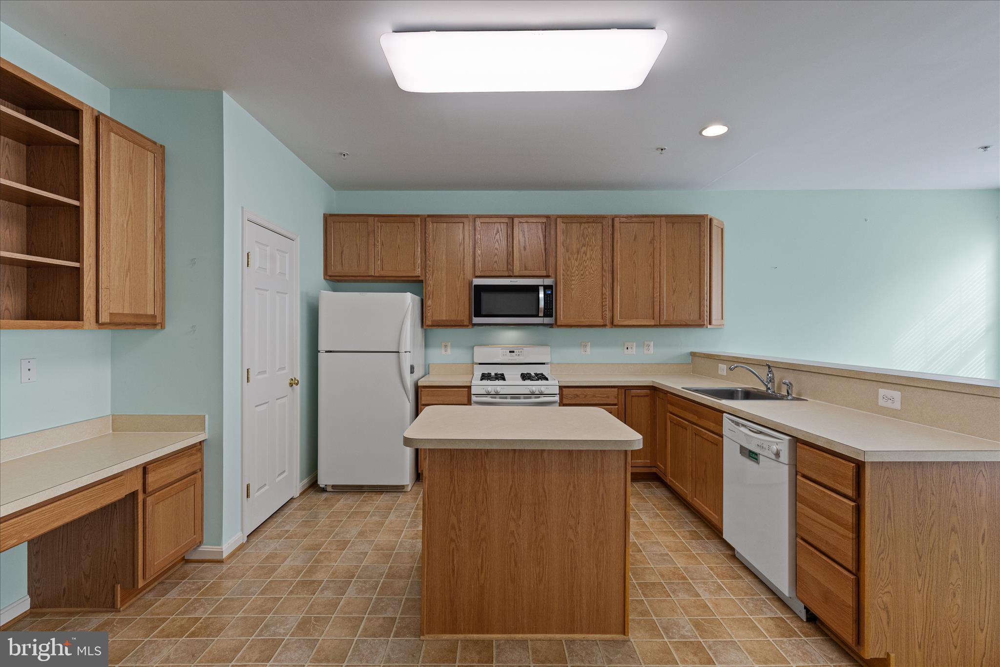 MAZEL - Residential Lease