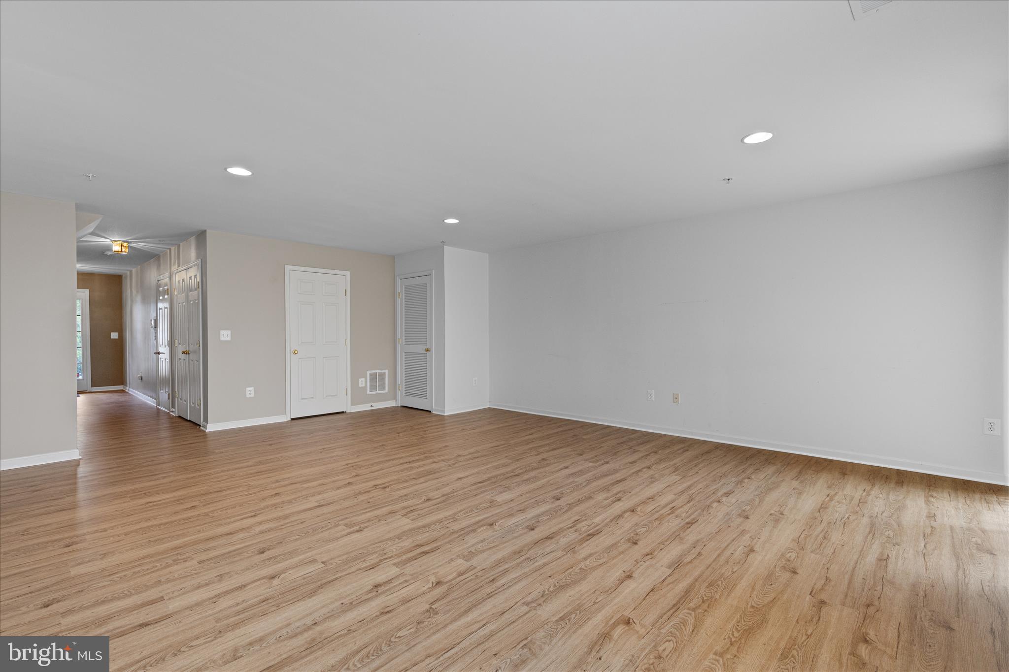 MAZEL - Residential Lease