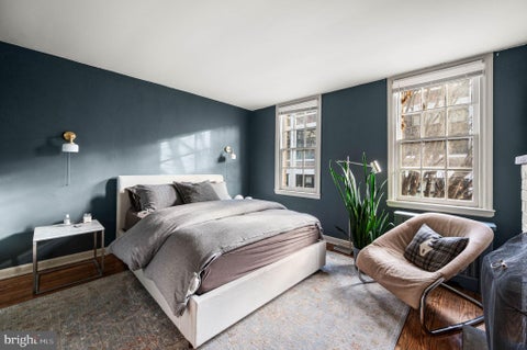 Townhouse For Sale - 2035 Rittenhouse Square<br/> PHILADELPHIA, PA 19103
