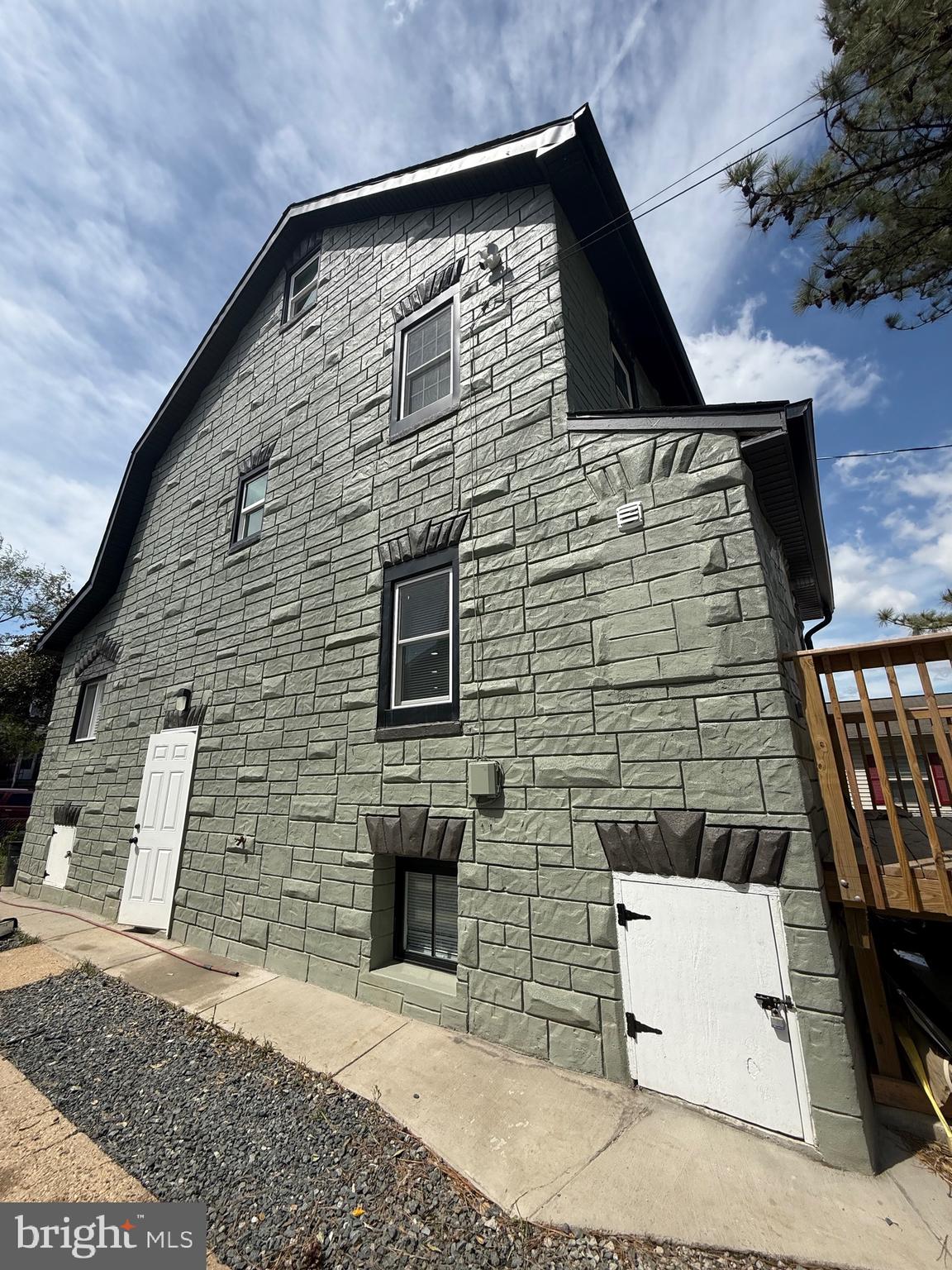 BROOKLYN - Residential