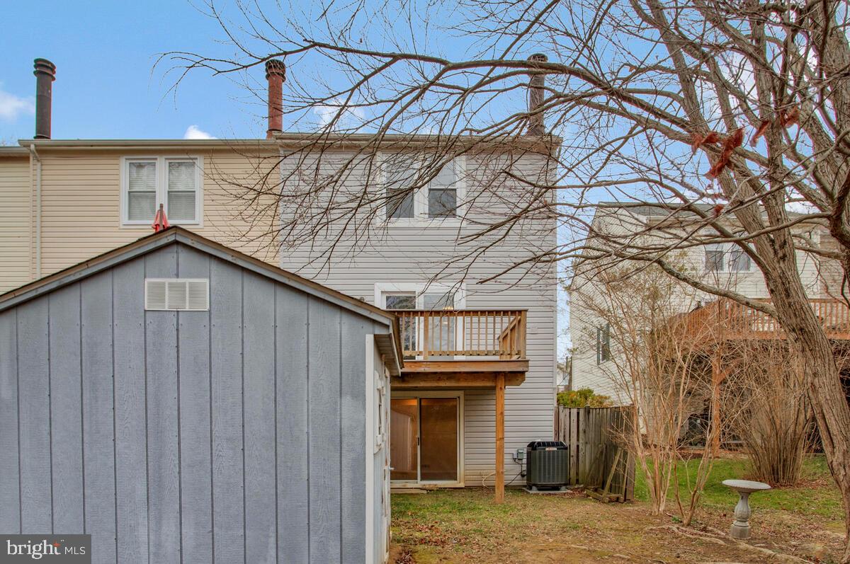 LEISHEAR VILLAGE - Residential