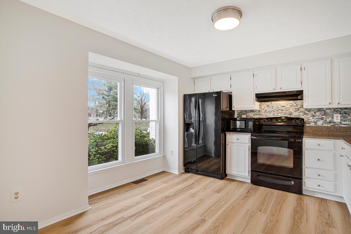 LEISHEAR VILLAGE - Residential