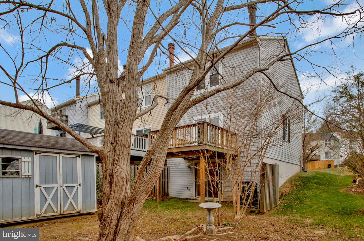 LEISHEAR VILLAGE - Residential