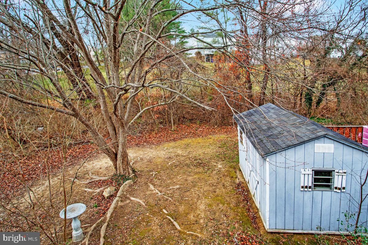 LEISHEAR VILLAGE - Residential