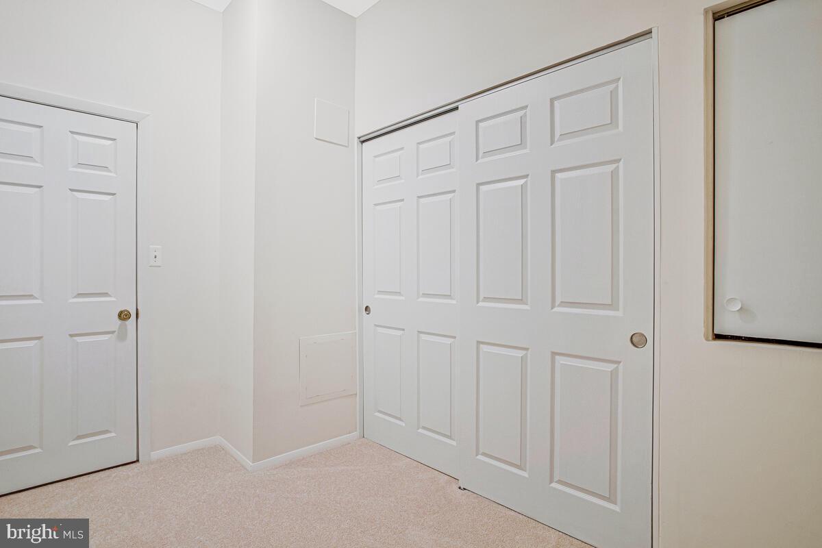 LEISHEAR VILLAGE - Residential