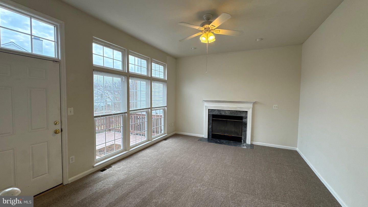 MIDDLEBROOK MANOR - Residential Lease