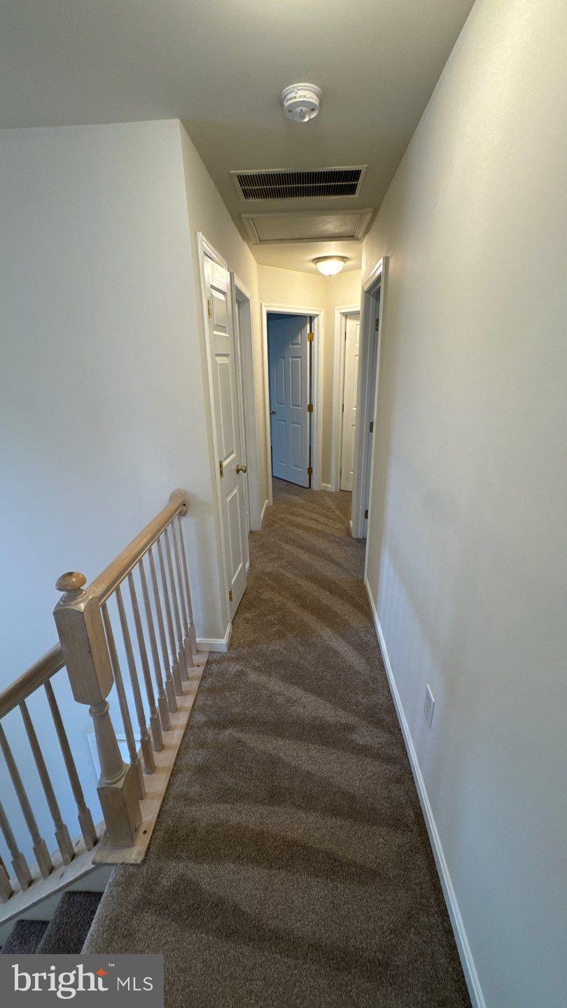 MIDDLEBROOK MANOR - Residential Lease