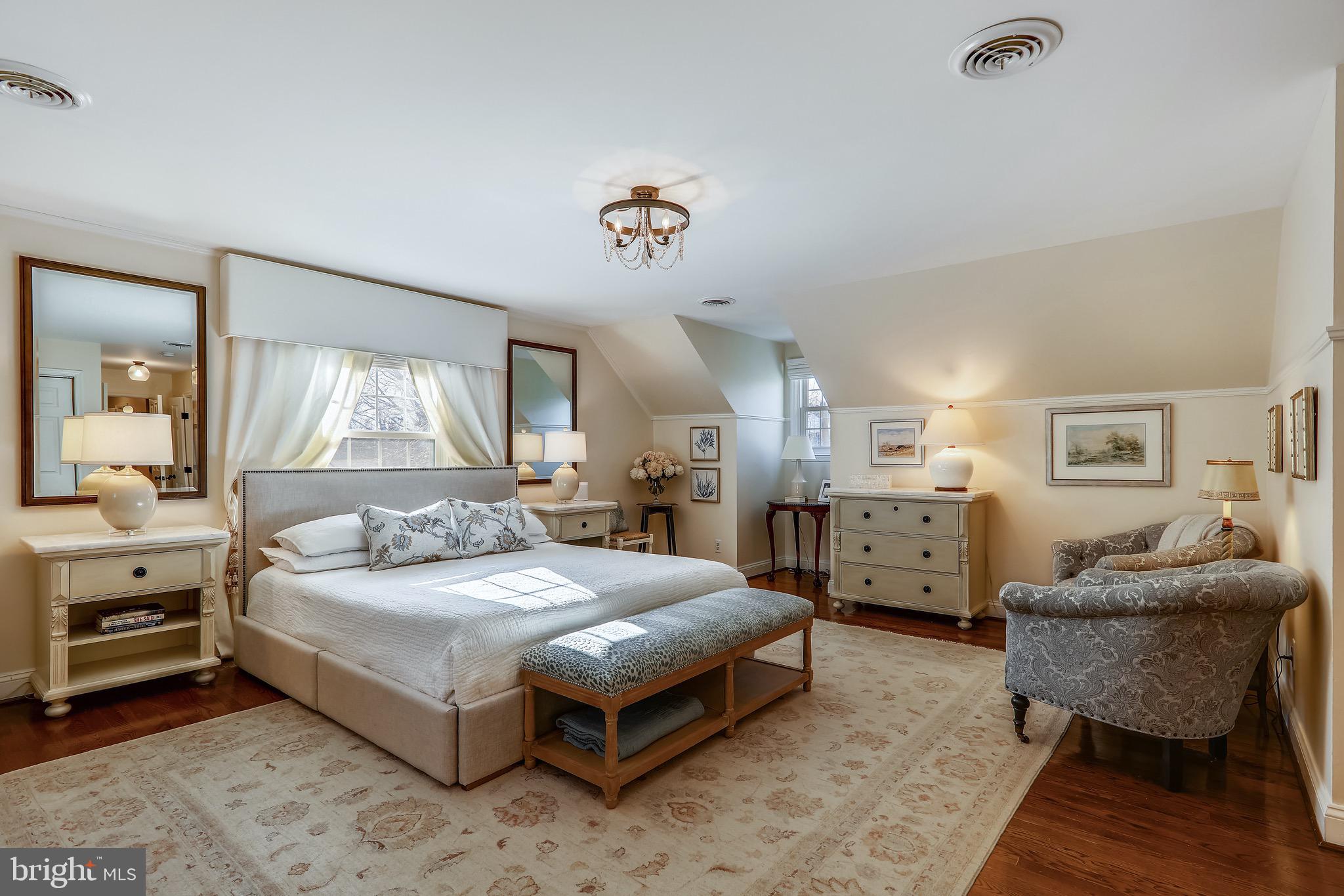 THE HAMLET - Residential