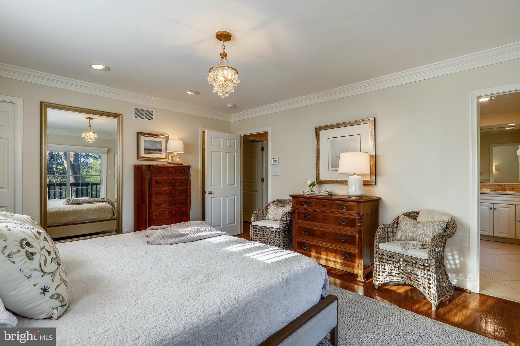 THE HAMLET - Residential