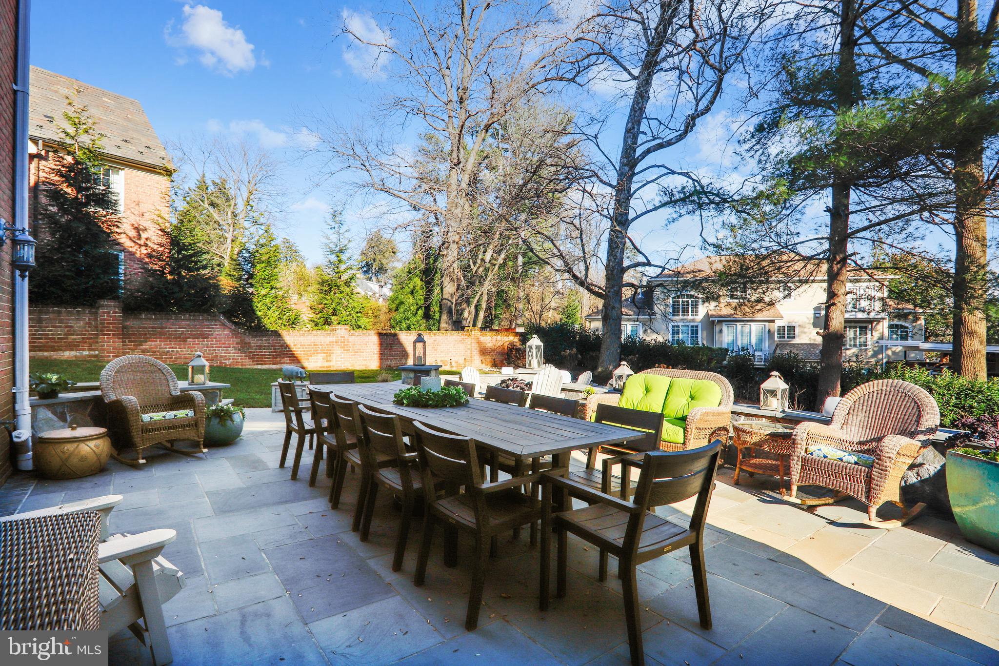 THE HAMLET - Residential