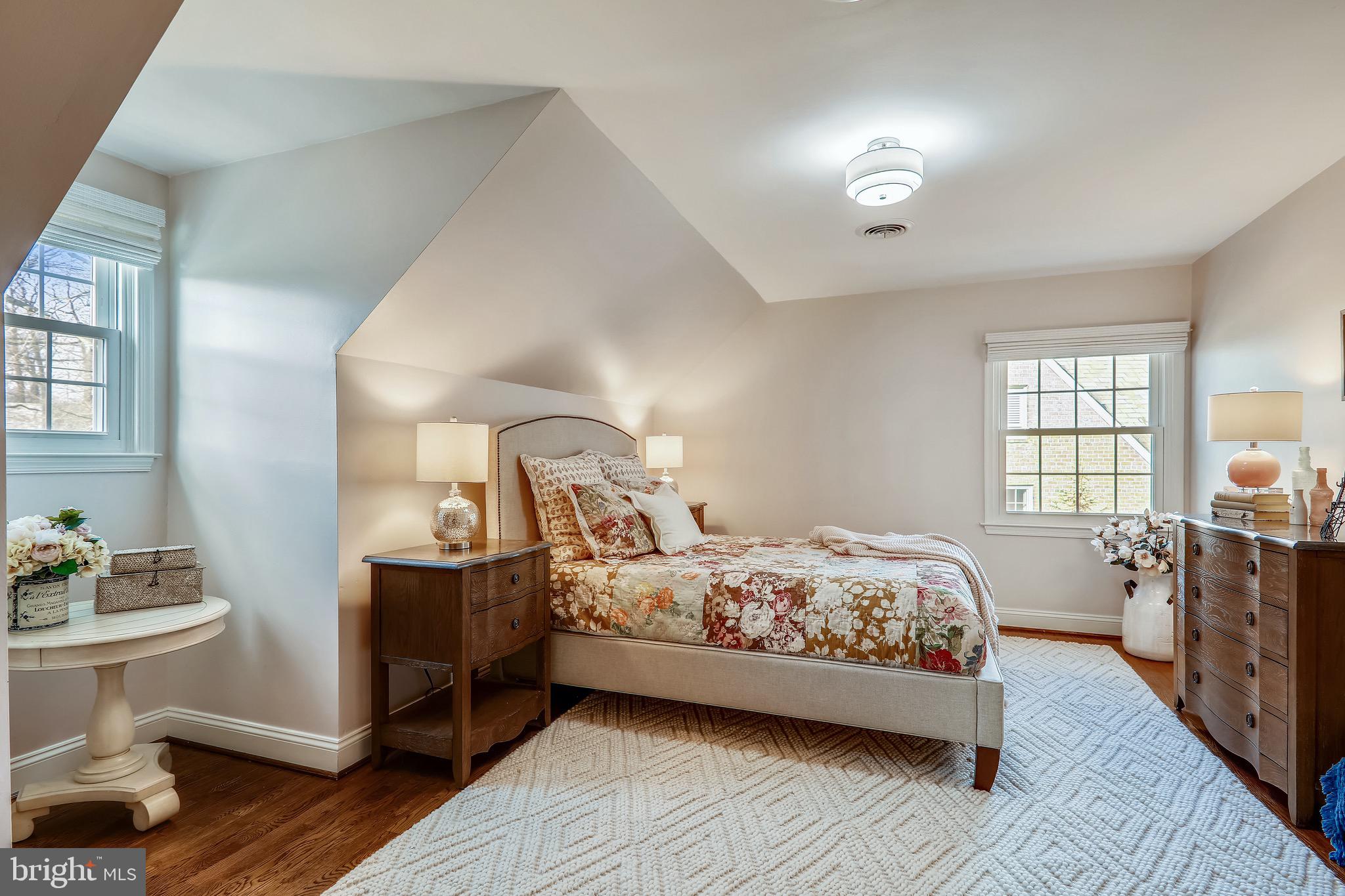 THE HAMLET - Residential