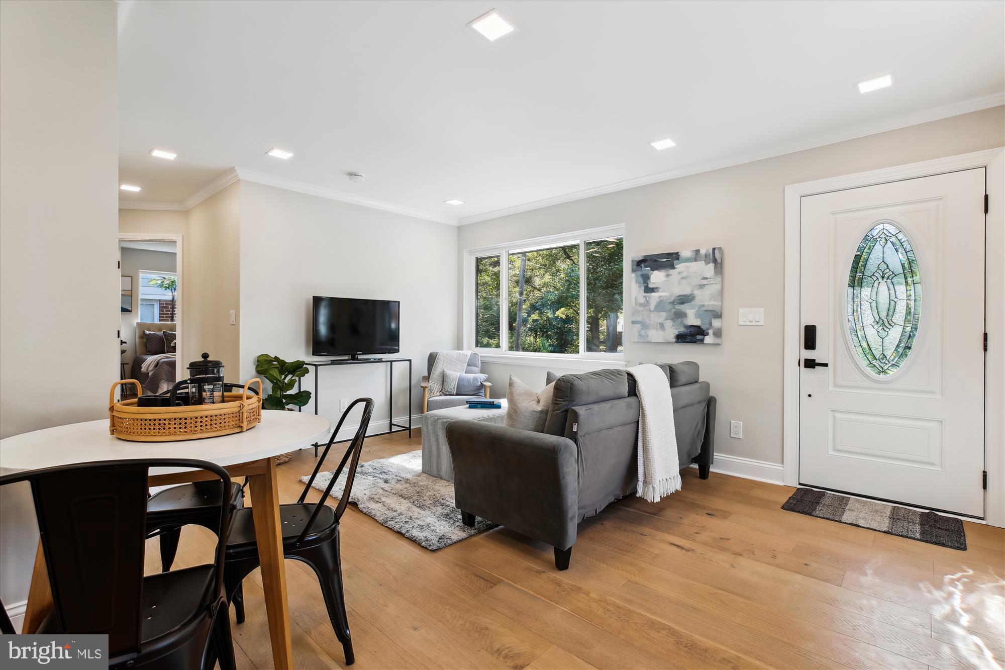 WHEATON FOREST - Residential