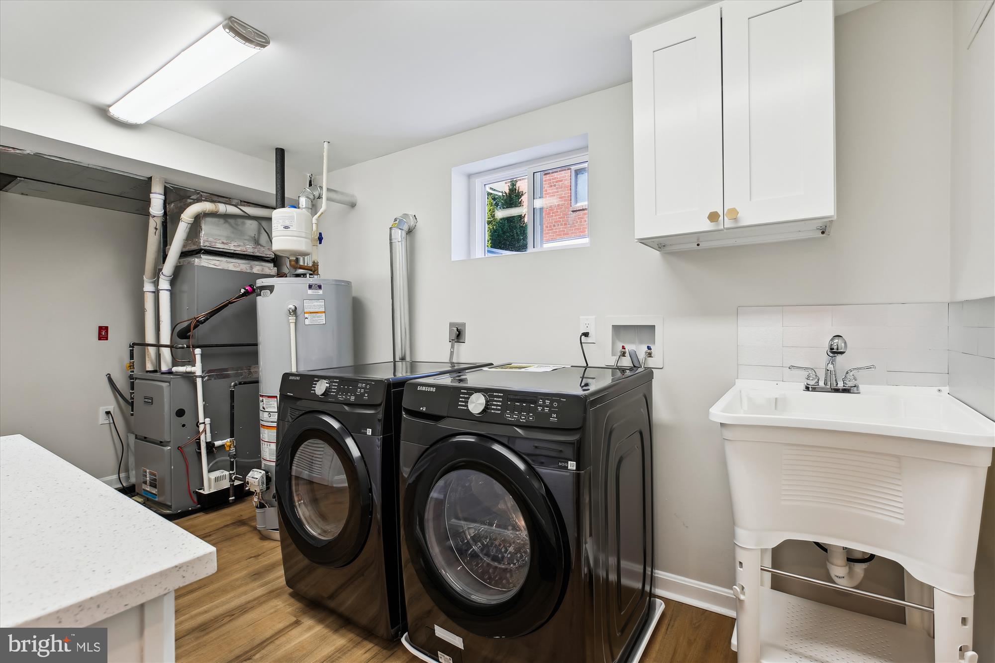 WHEATON FOREST - Residential