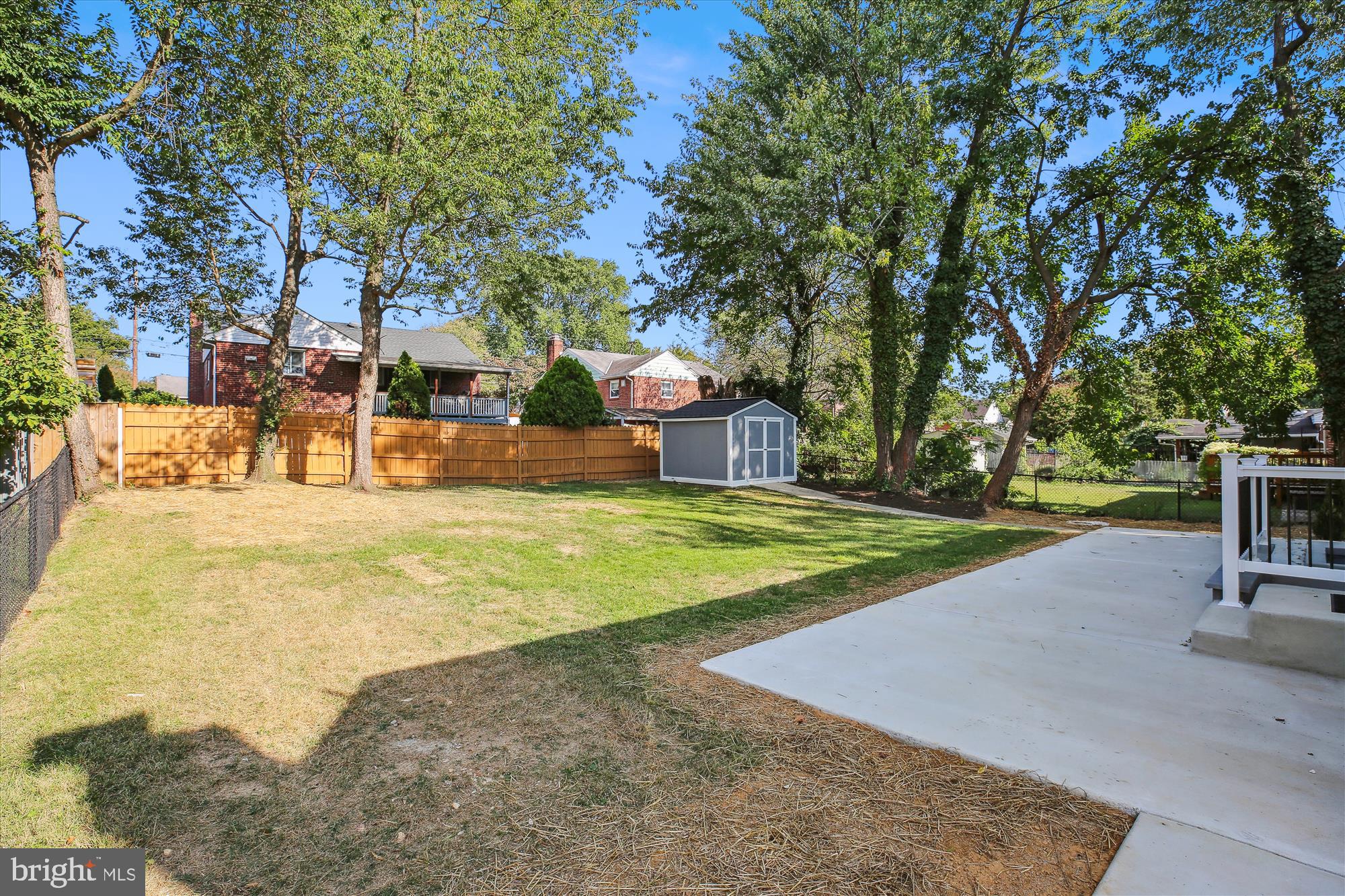 WHEATON FOREST - Residential