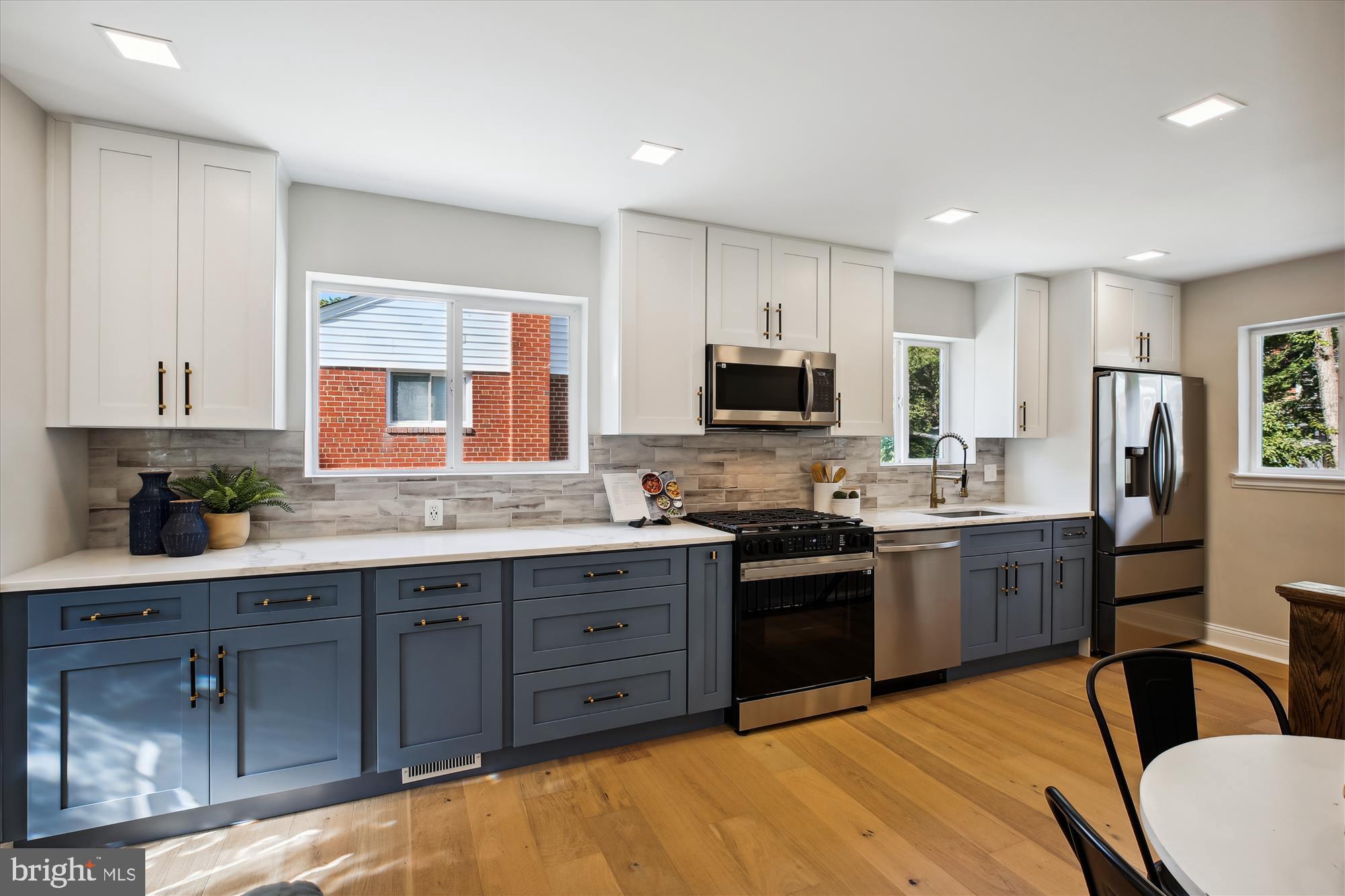 WHEATON FOREST - Residential