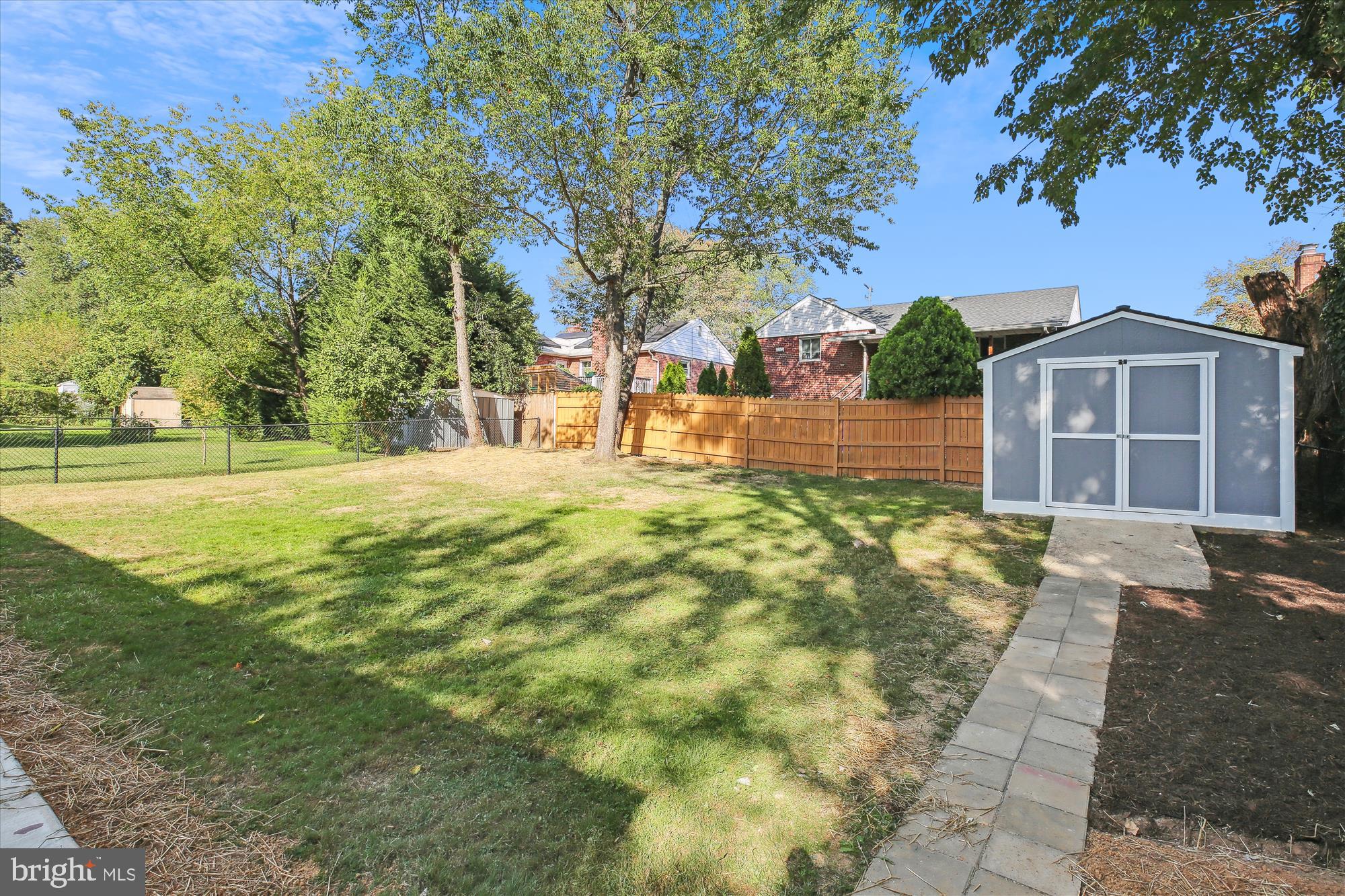 WHEATON FOREST - Residential