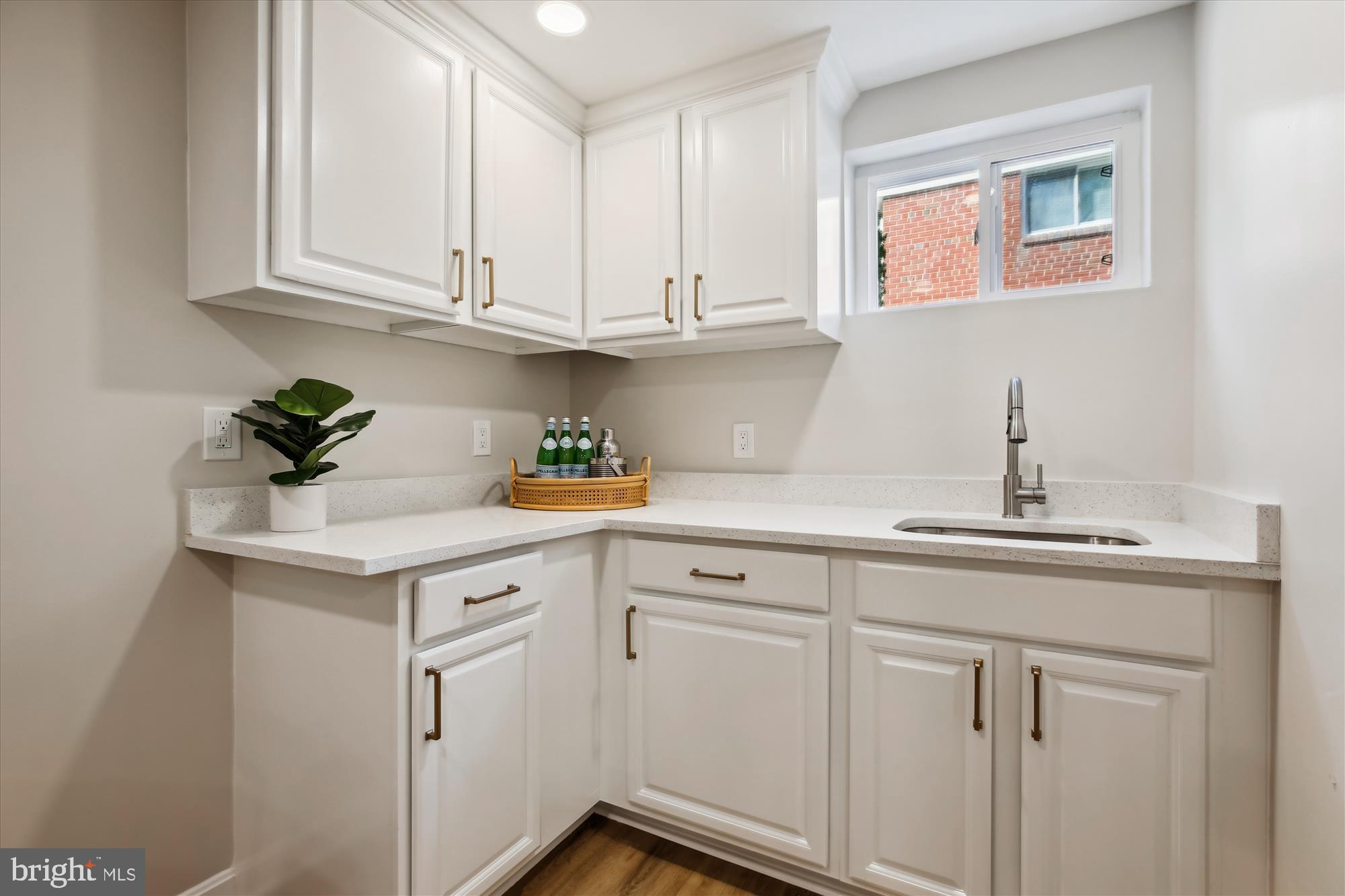 WHEATON FOREST - Residential