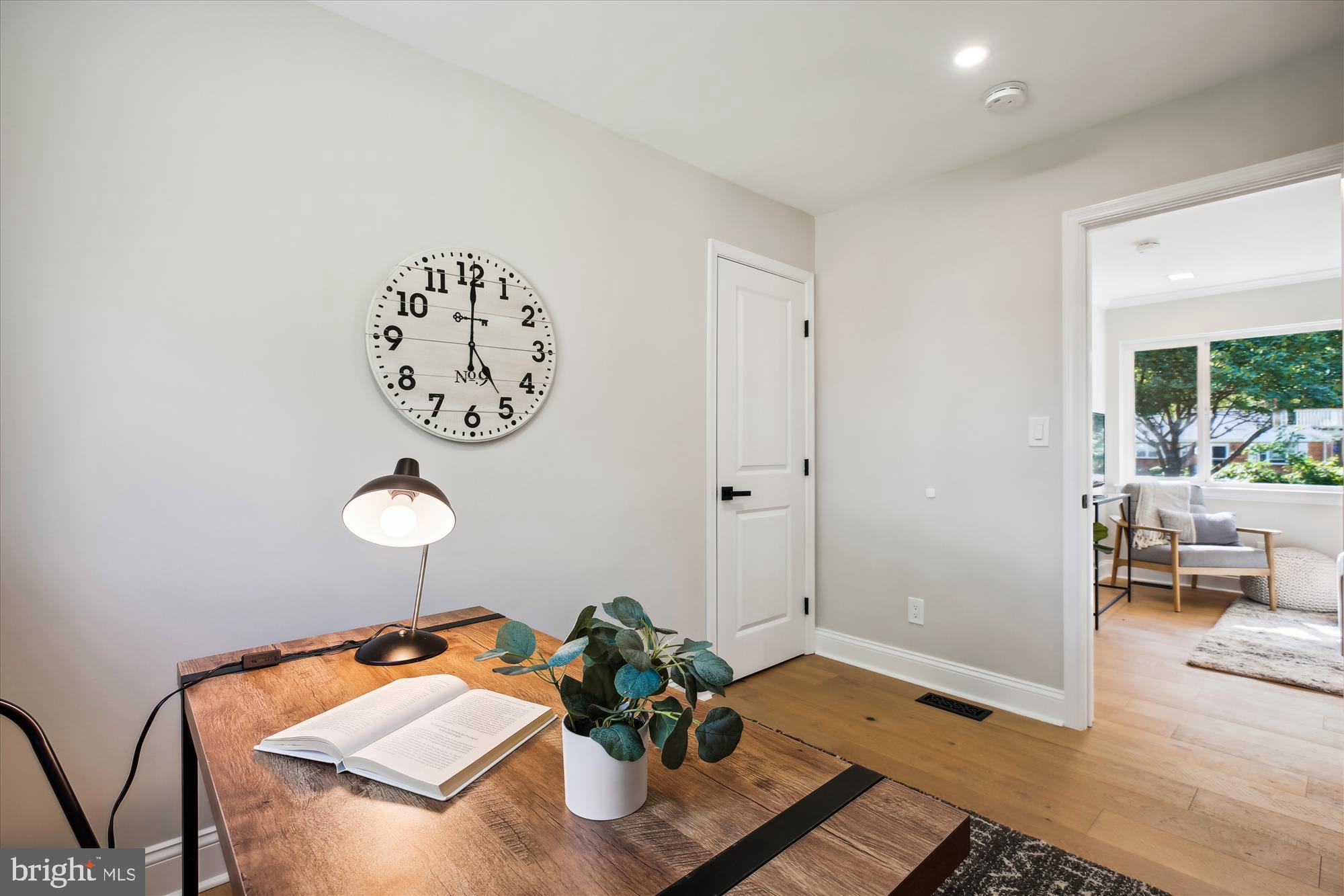 WHEATON FOREST - Residential