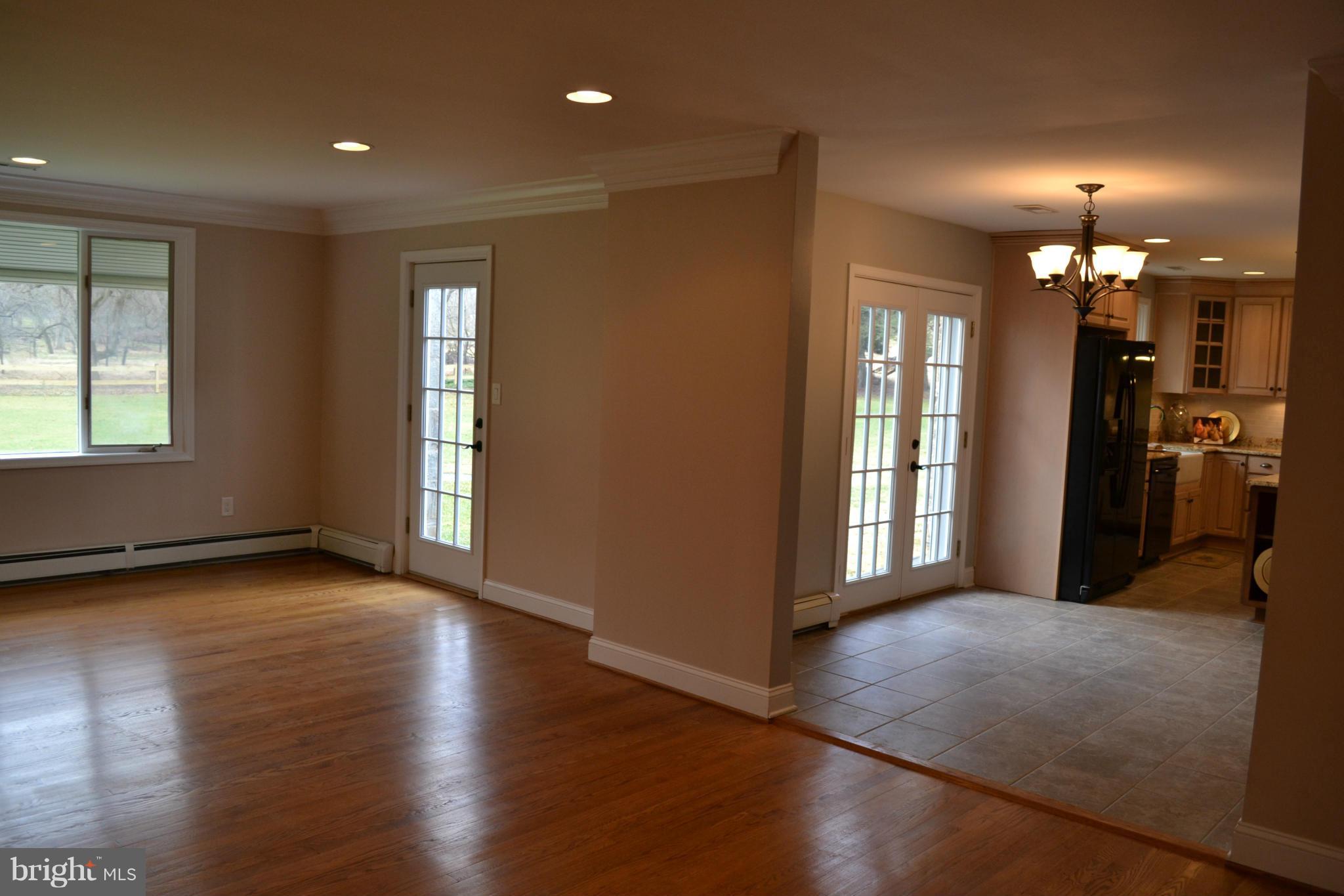 HAMPTON - Residential