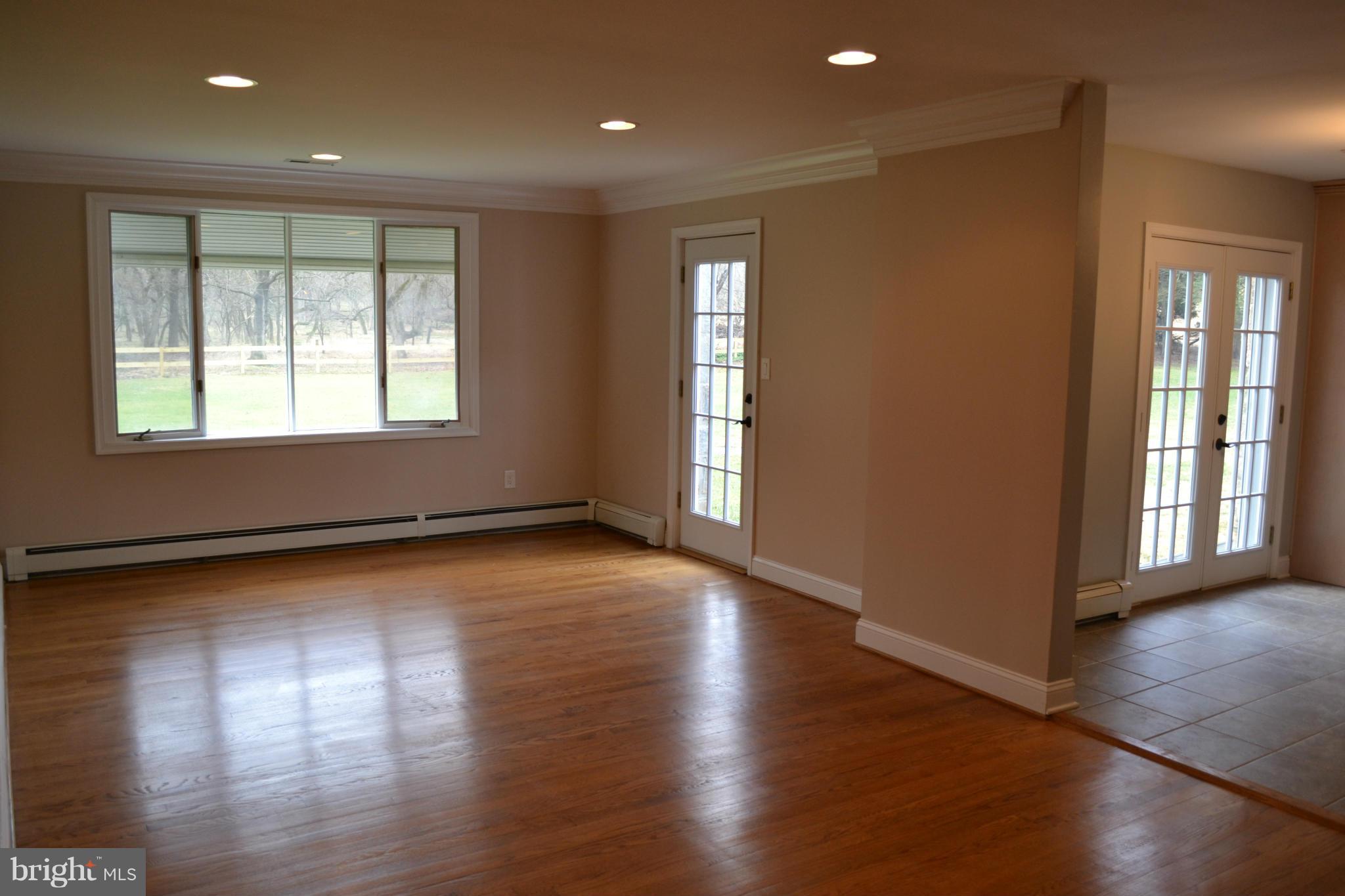 HAMPTON - Residential