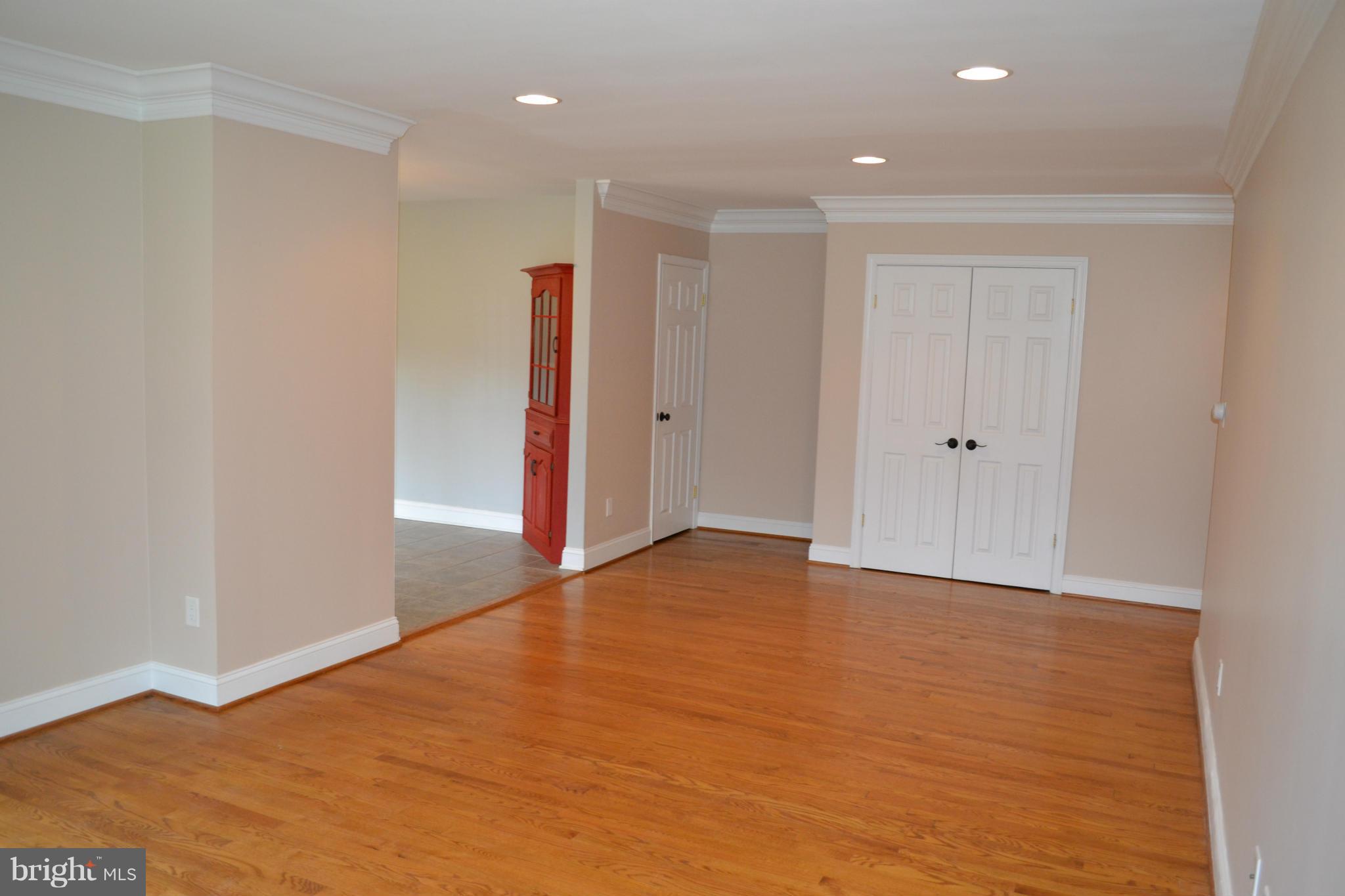 HAMPTON - Residential