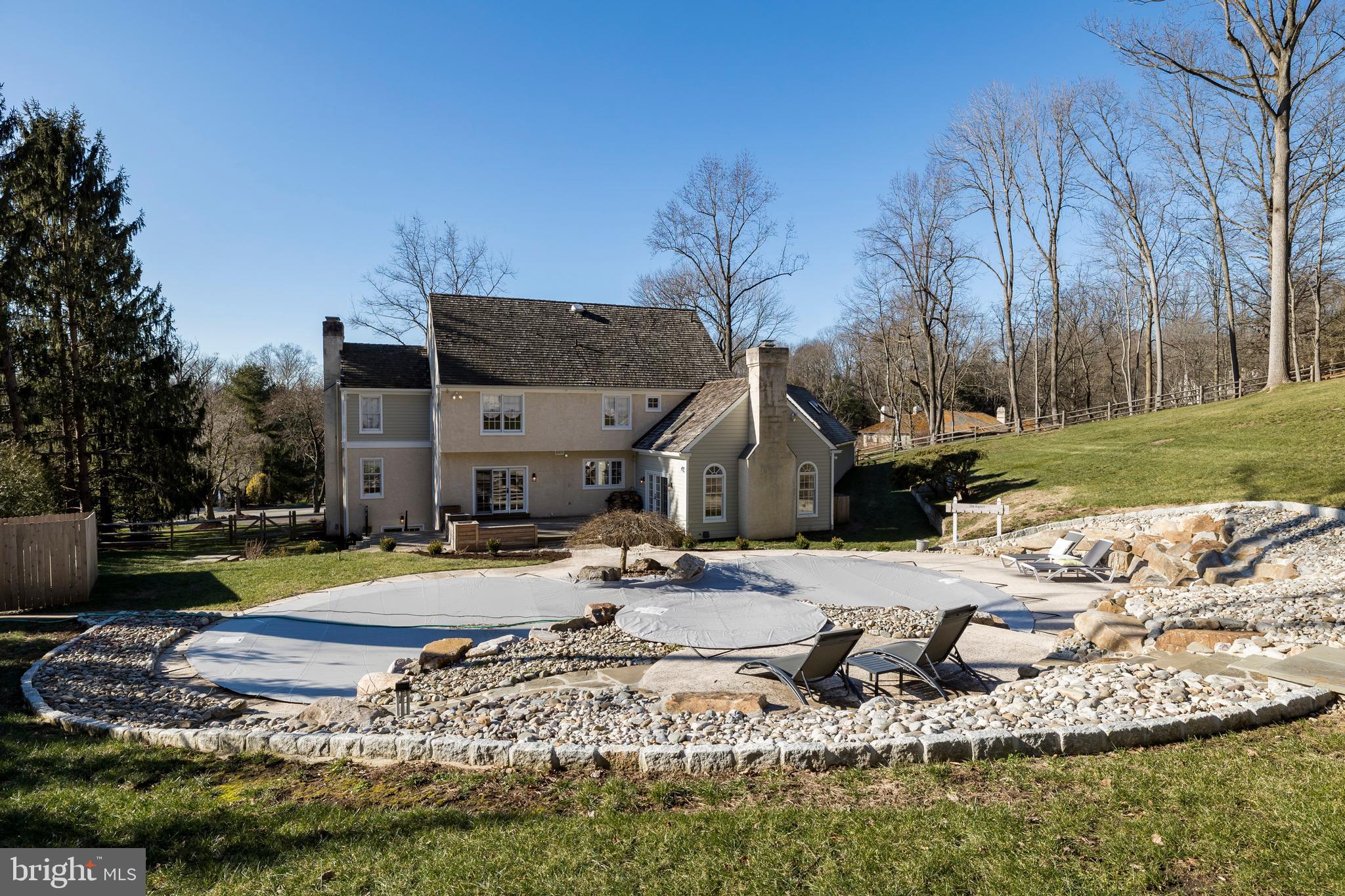 SPRINGTON POINTE WOODS - Residential