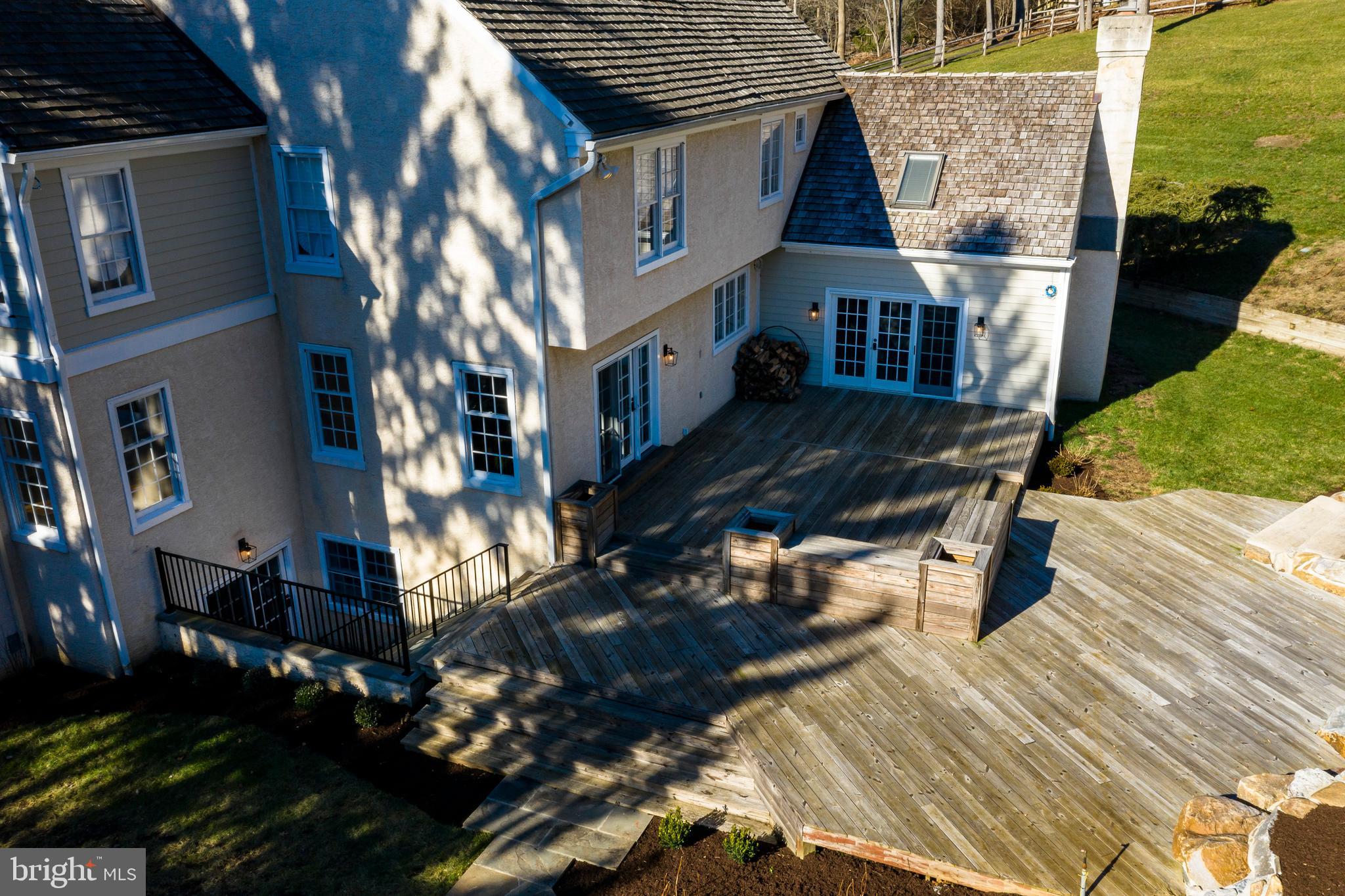 SPRINGTON POINTE WOODS - Residential