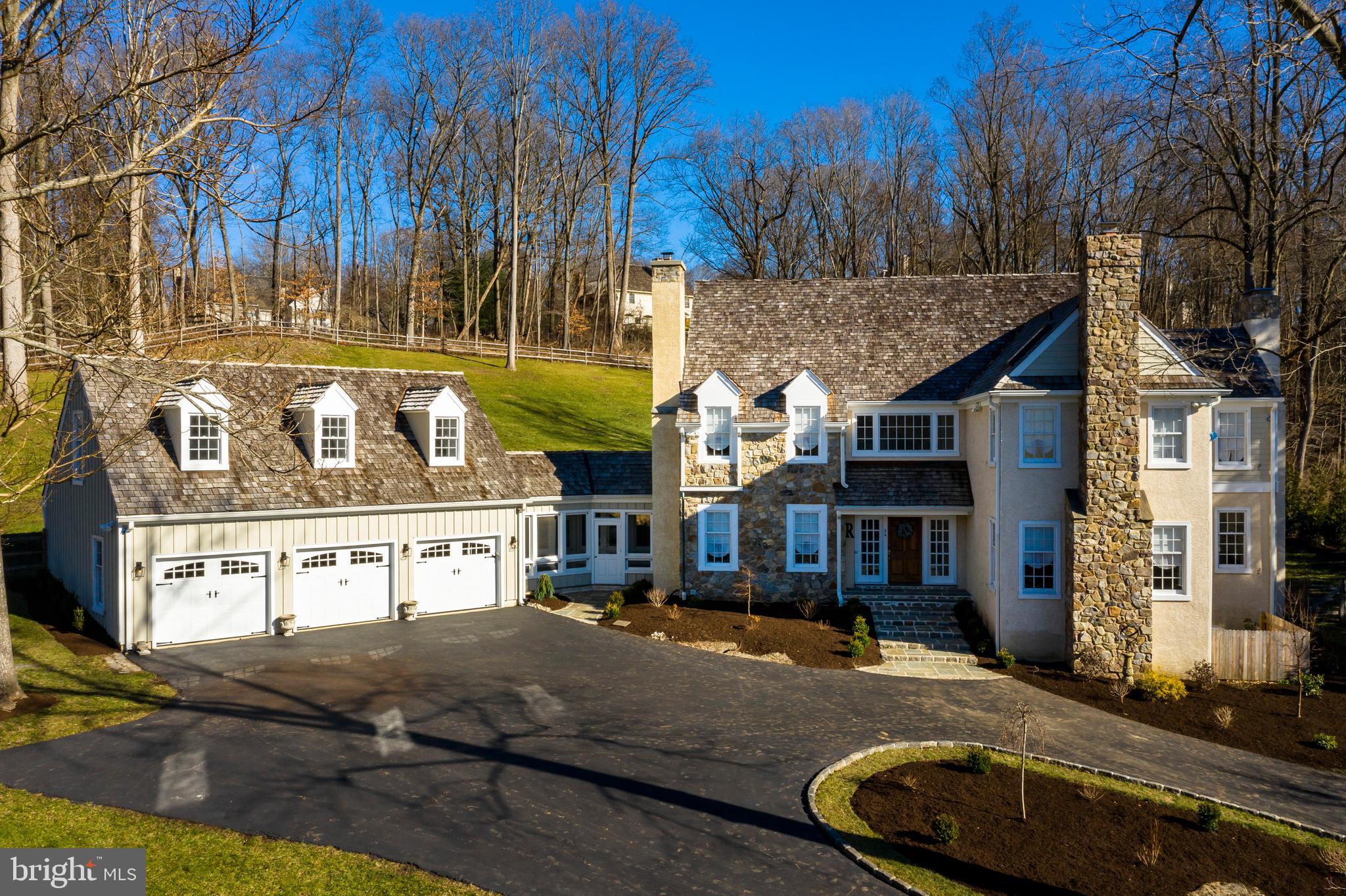 SPRINGTON POINTE WOODS - Residential