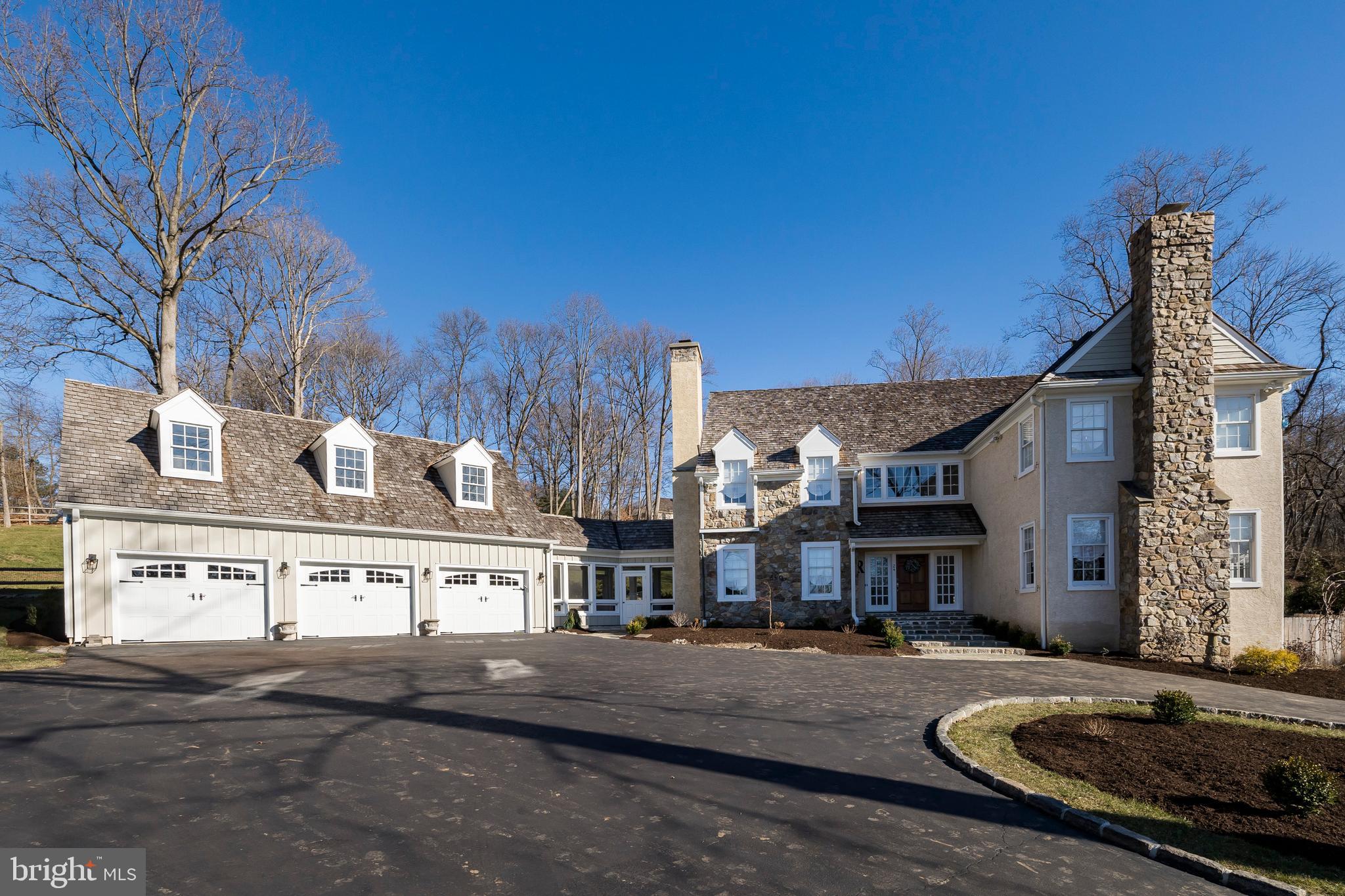 SPRINGTON POINTE WOODS - Residential