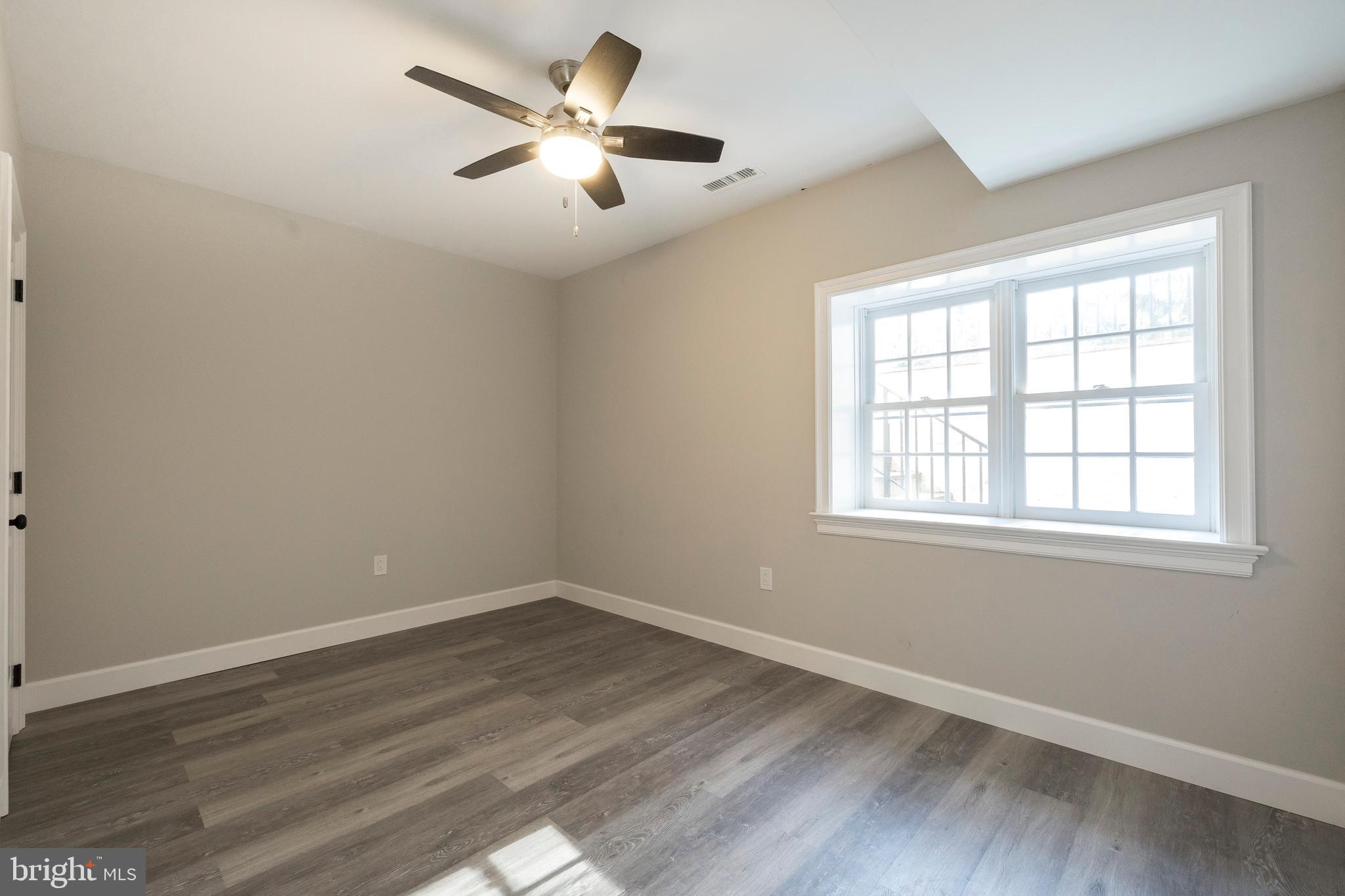 SPRINGTON POINTE WOODS - Residential