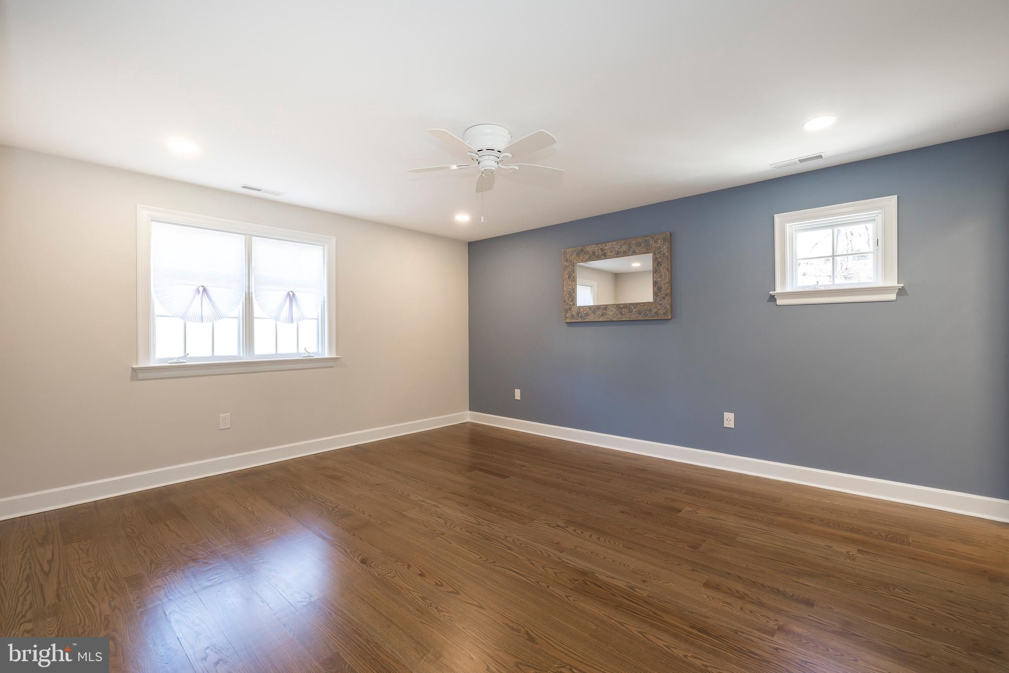 SPRINGTON POINTE WOODS - Residential