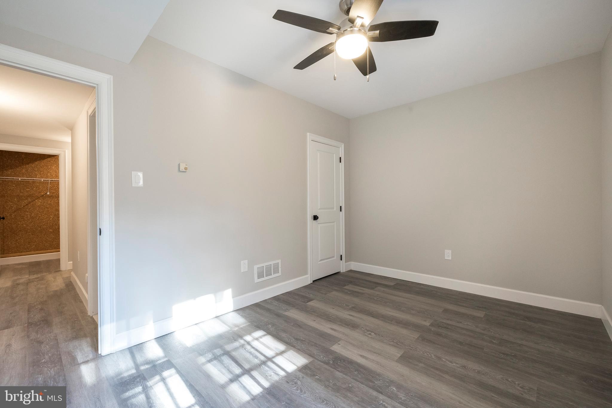 SPRINGTON POINTE WOODS - Residential