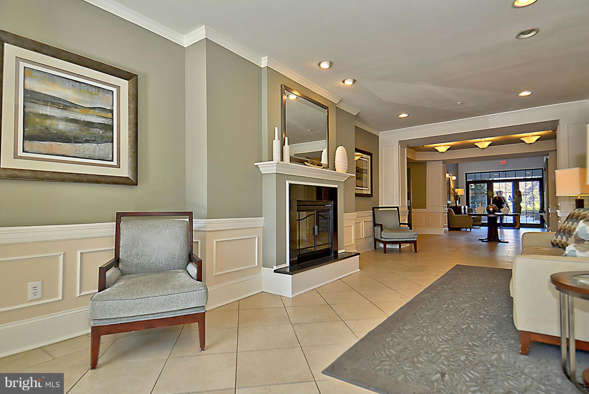 MERCER PARK CONDOMINIUM - Residential Lease