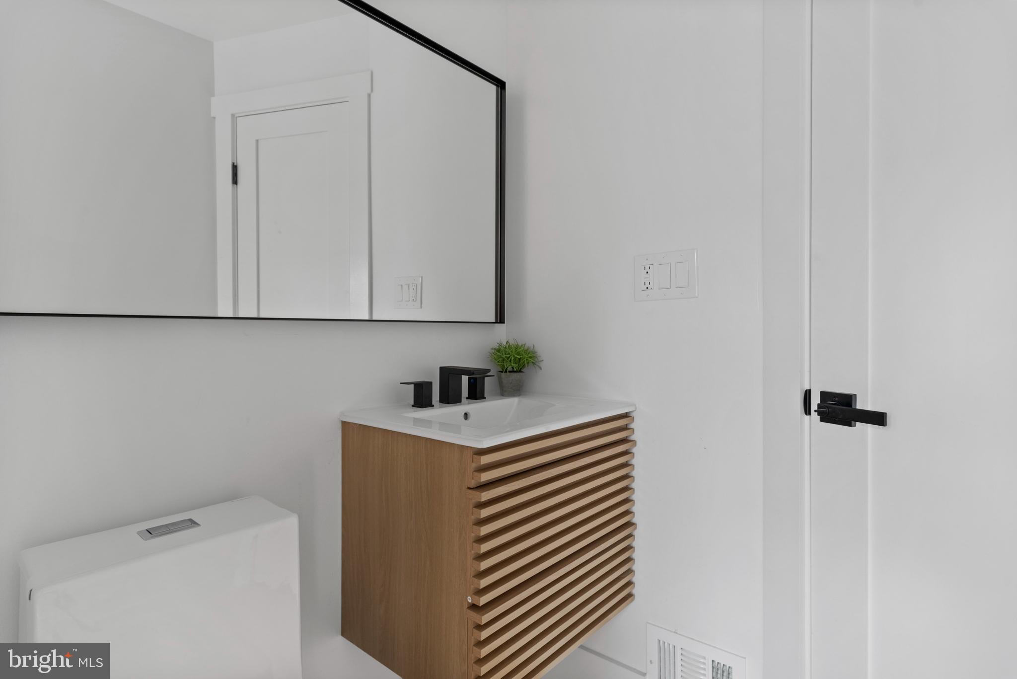 HISTORIC DISTRICT - Residential