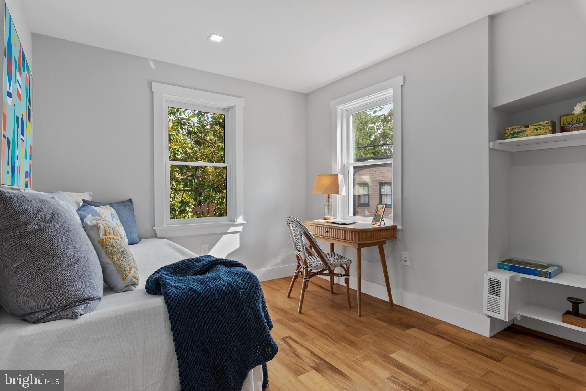 HISTORIC DISTRICT - Residential