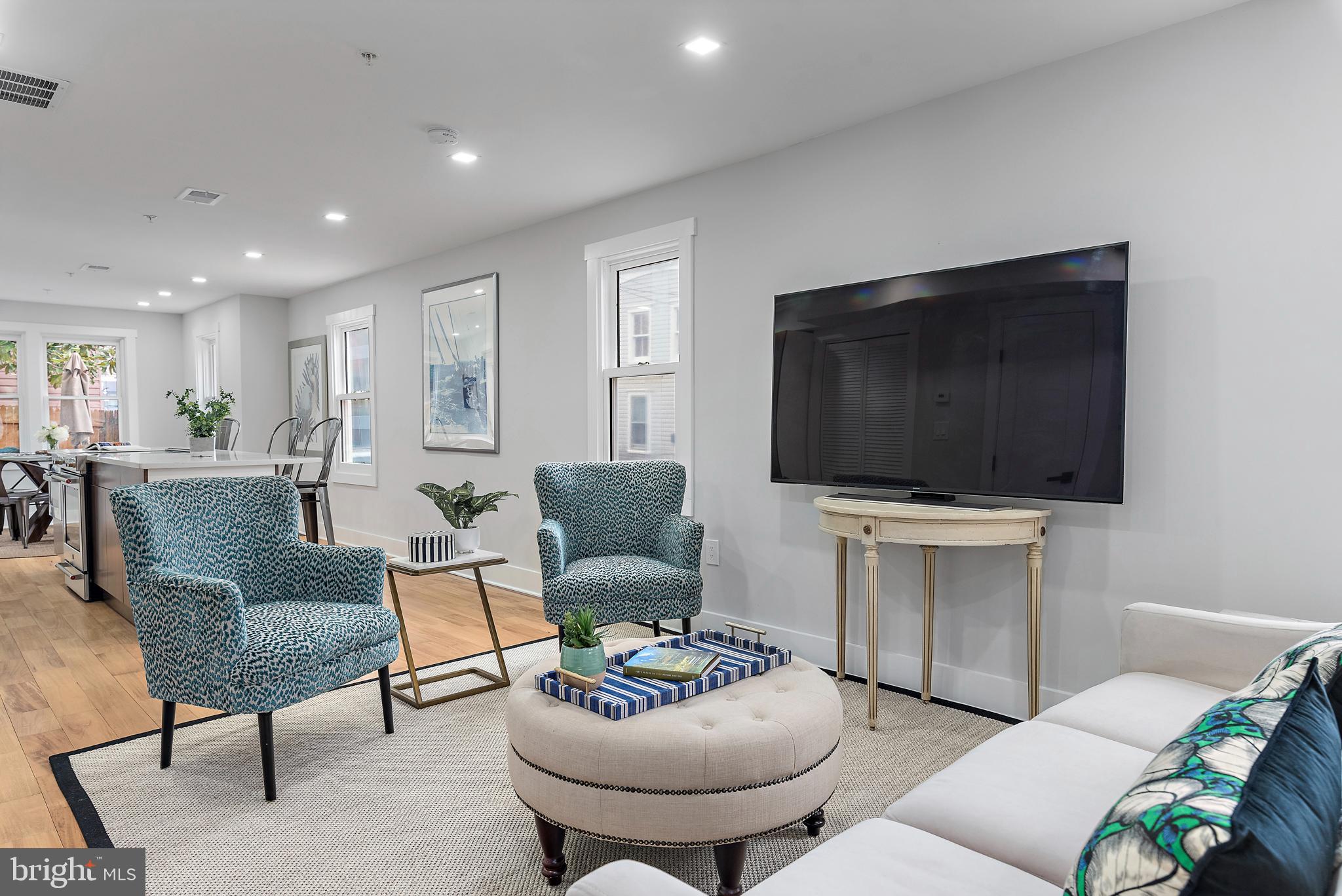 HISTORIC DISTRICT - Residential