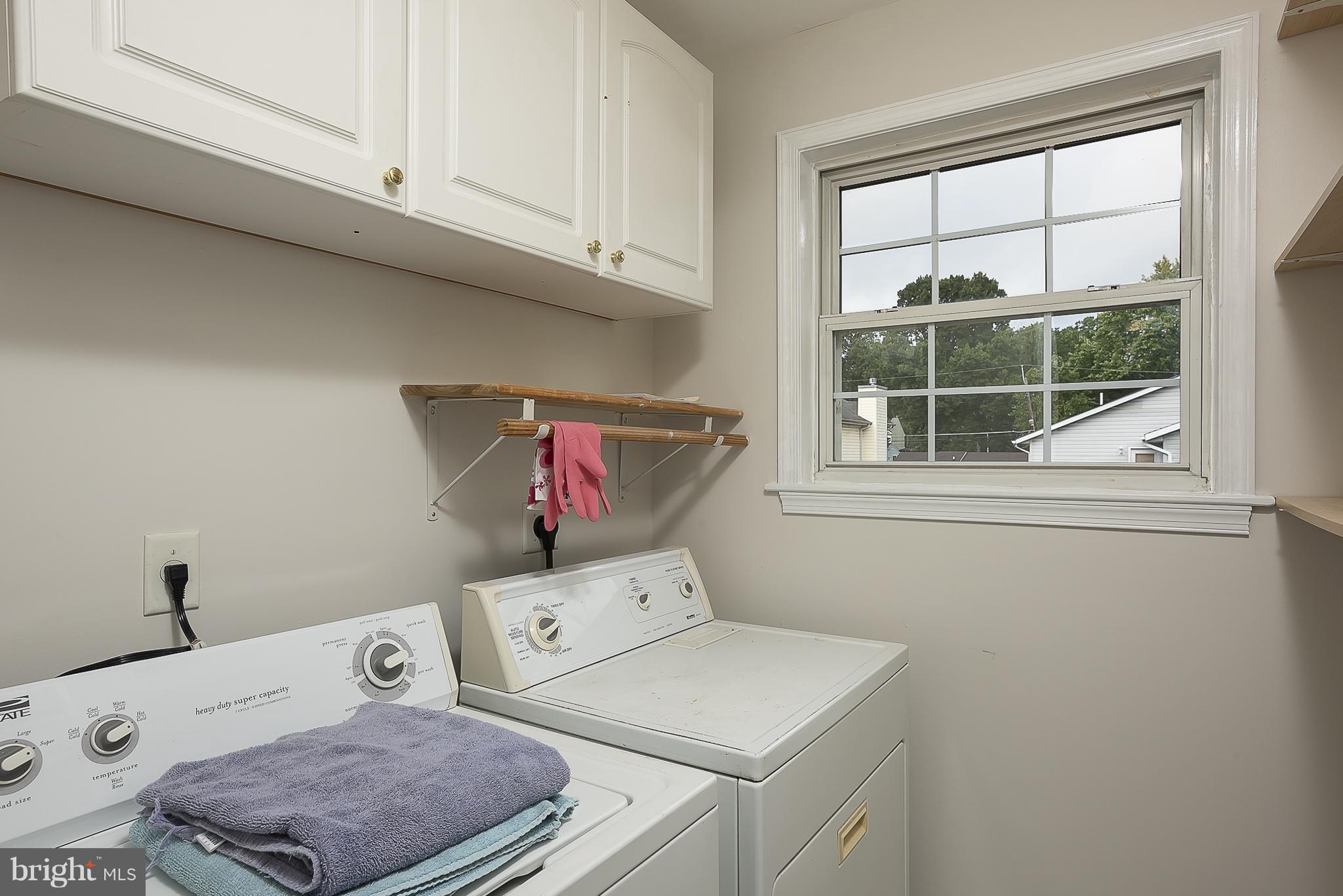 SELBY ON THE BAY - Residential